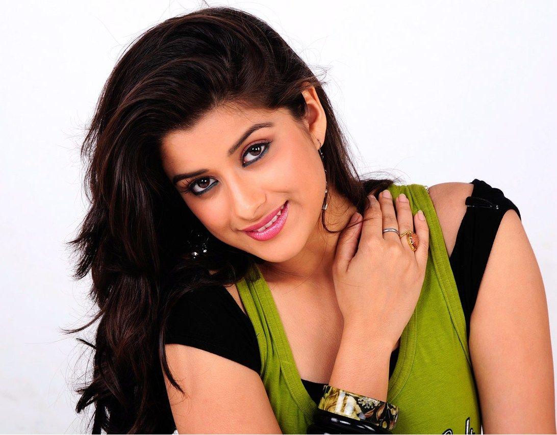 1092x853 Most Beautiful Indian Girls Best HD Photo Free Download