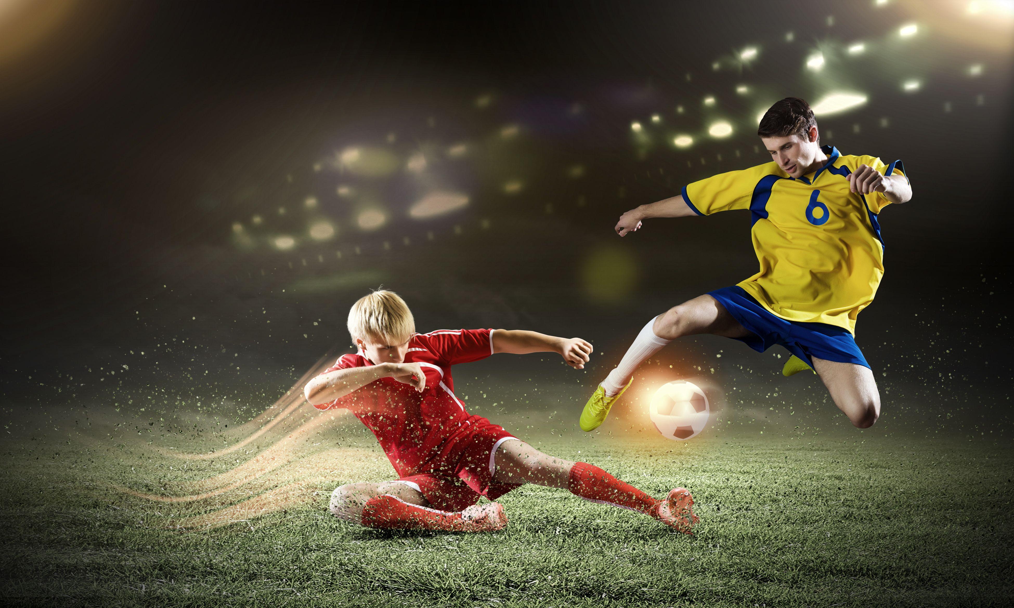 3900x2340 Soccer Wallpaper 4k HD Wallpaper