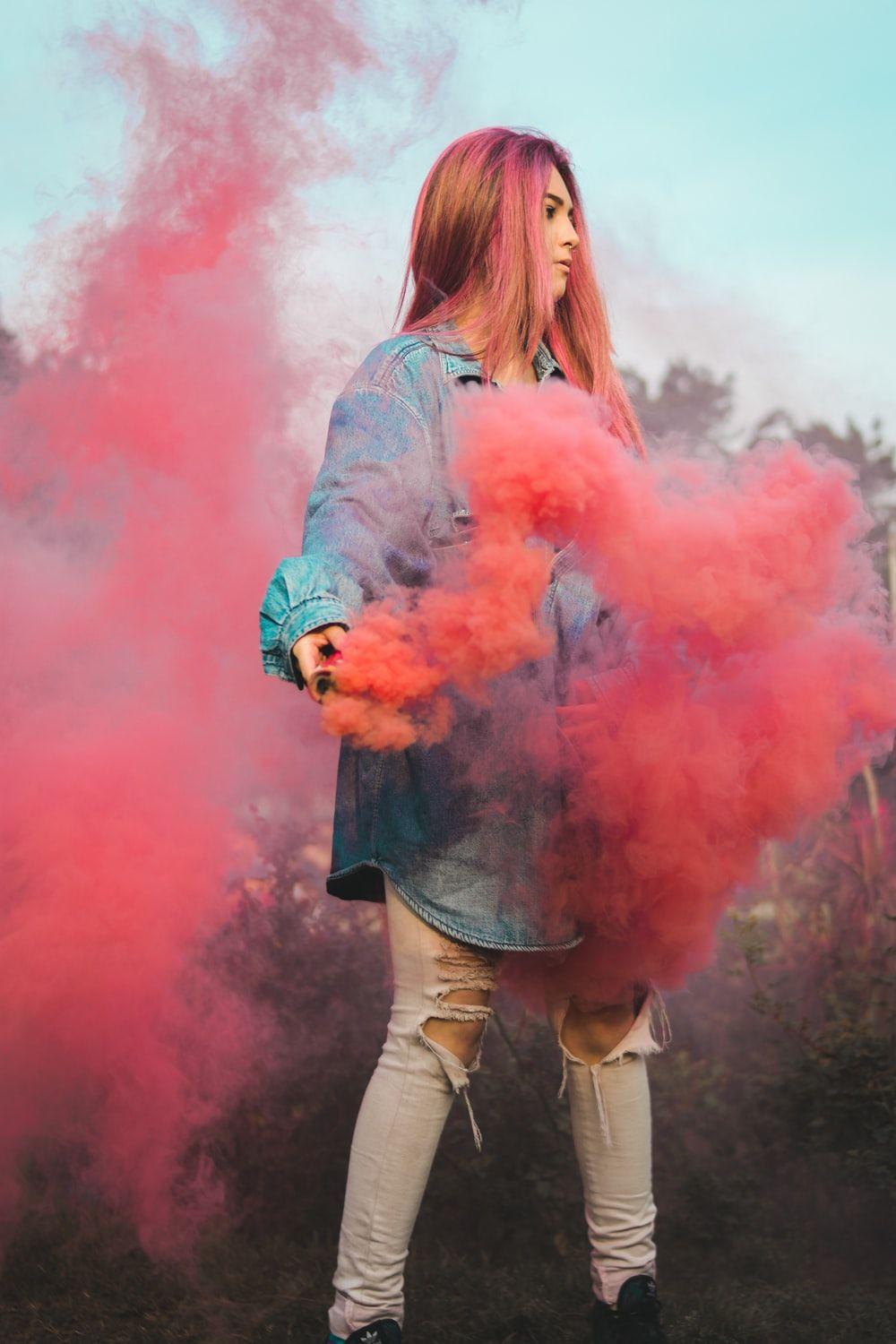 1000x1500 Smoke Girl Picture. Download Free Image