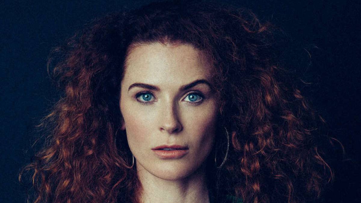 1200x675 Who is Bridget Regan? Meet Batwoman's Poison Ivy