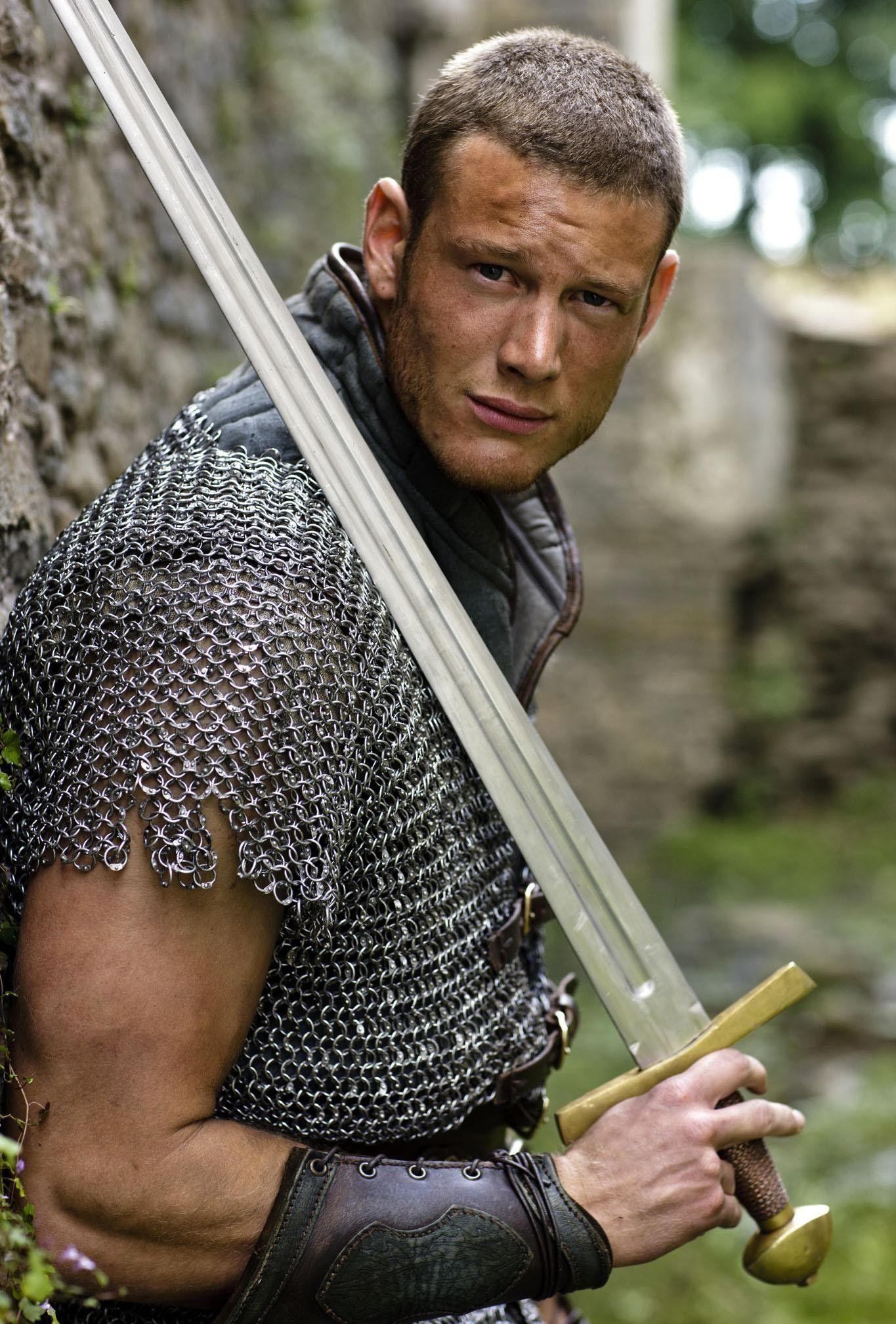 Tom Hopper Wallpapers - Top Free Tom Hopper Backgrounds - WallpaperAccess