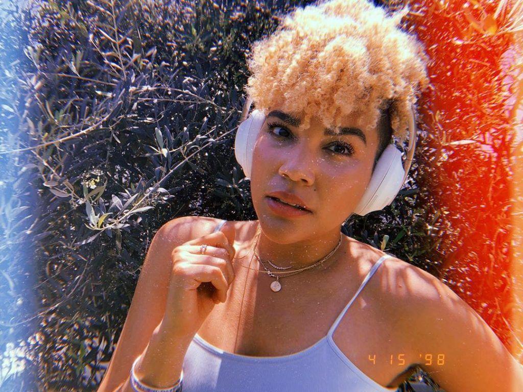 1024x768 Emmy Raver Lampman (Actress) Wiki, Bio, Age, Boyfriend, Height