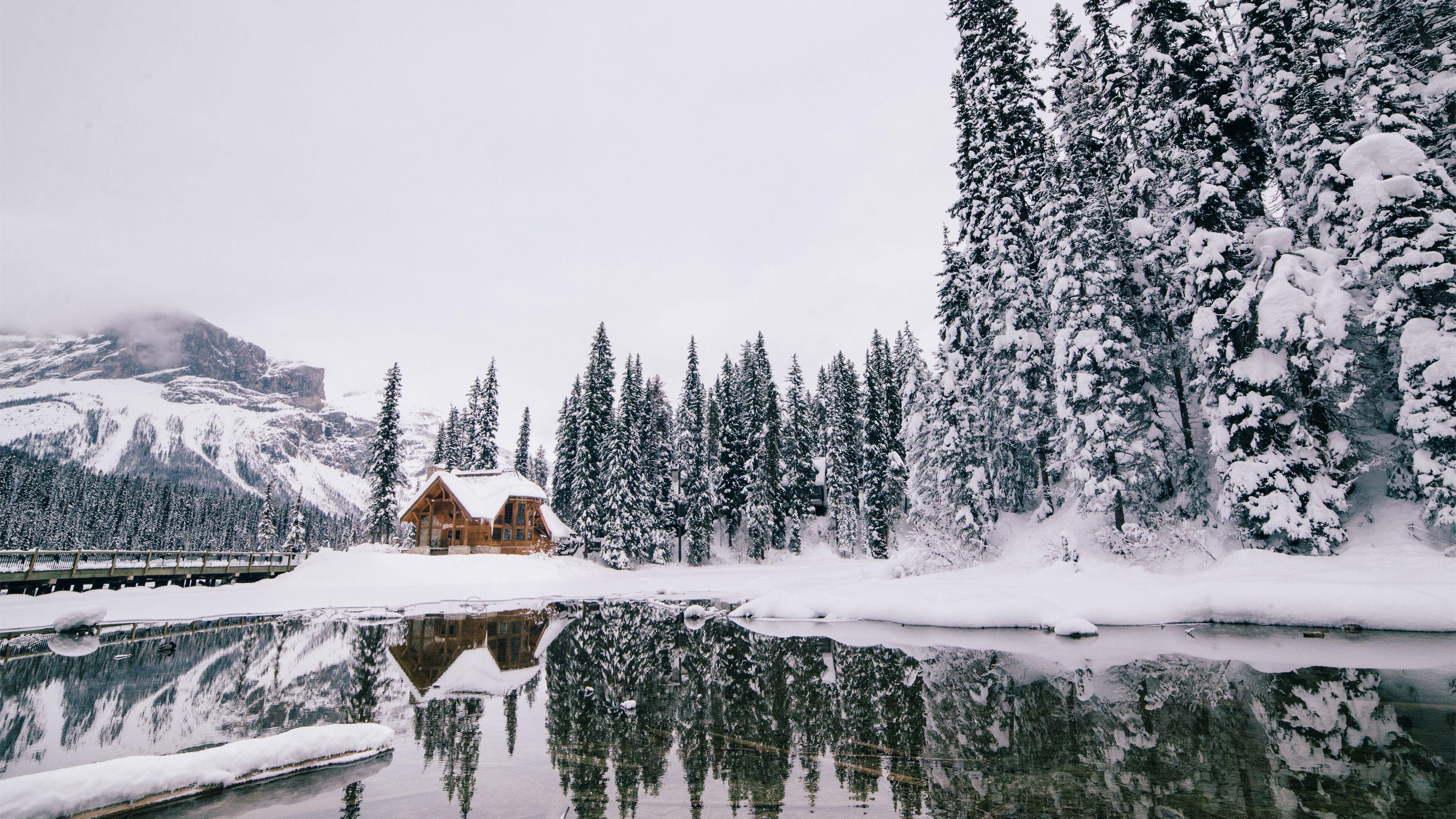 5120x2880 Emerald Lake, Columbia Sh. Mac Wallpaper Download