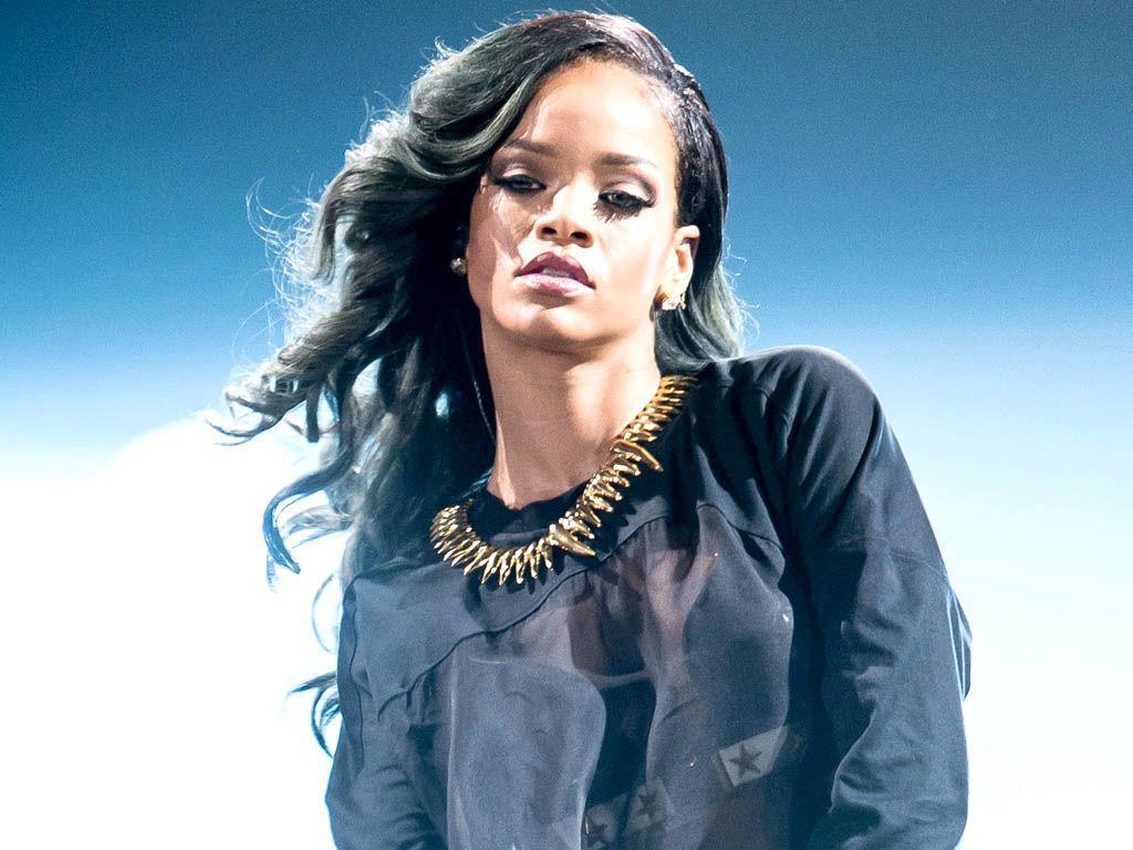 Rihanna New Wallpapers - Top Free Rihanna New Backgrounds - WallpaperAccess