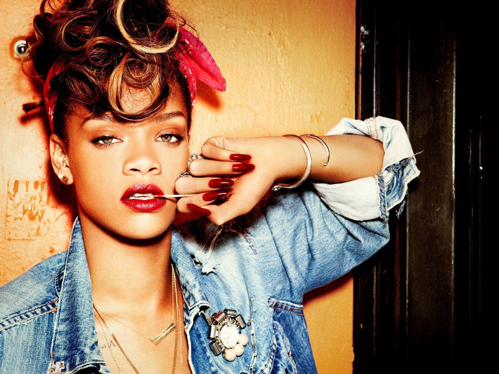 1600x1200 Rihanna Wallpaper 2012 HD Wallpaper Desktop Co