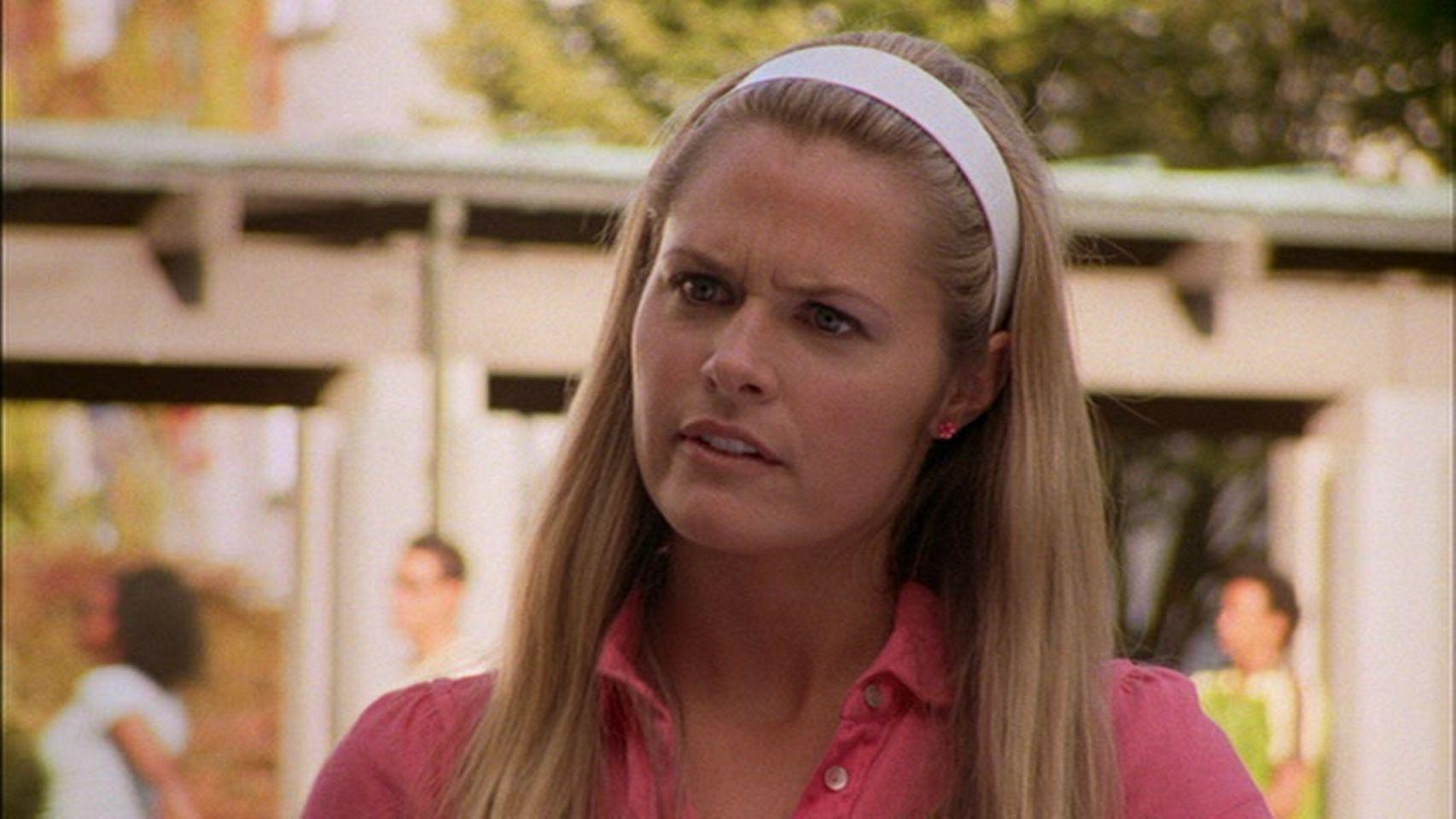 1706x960 christmas wallpaper: Maggie Lawson HD Wallpaper