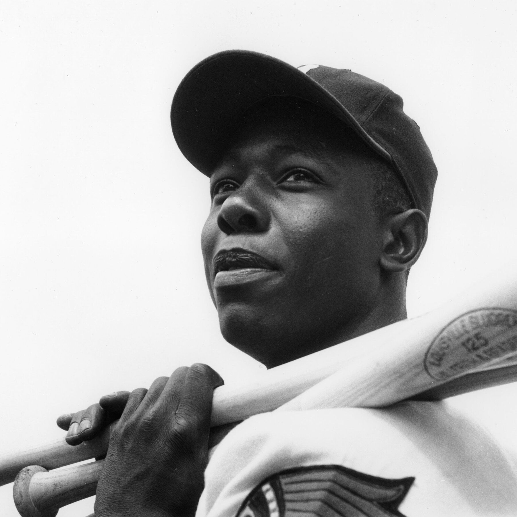 1800x1800 Hank Aaron, Baseball's Home Run King Who Defied Racism, Dies
