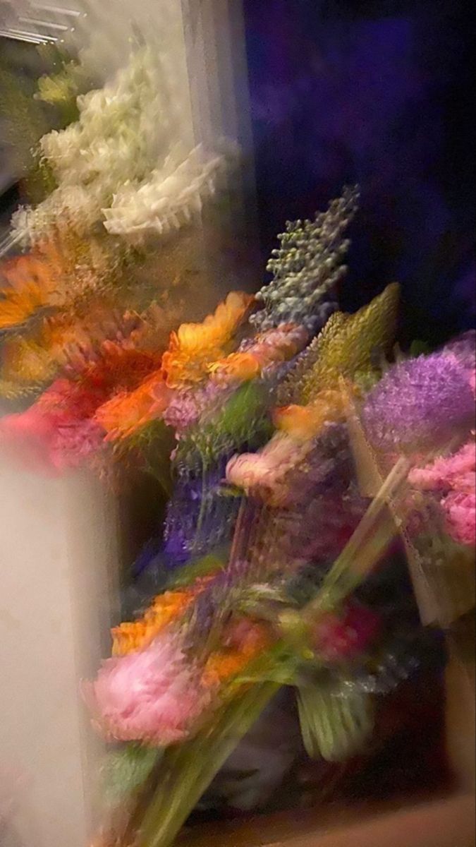 675x1200 Colorful Flowers on Home Screen. Blurry flower wallpaper, Vibrant blurred flowers, Blurred flowers aesthetic