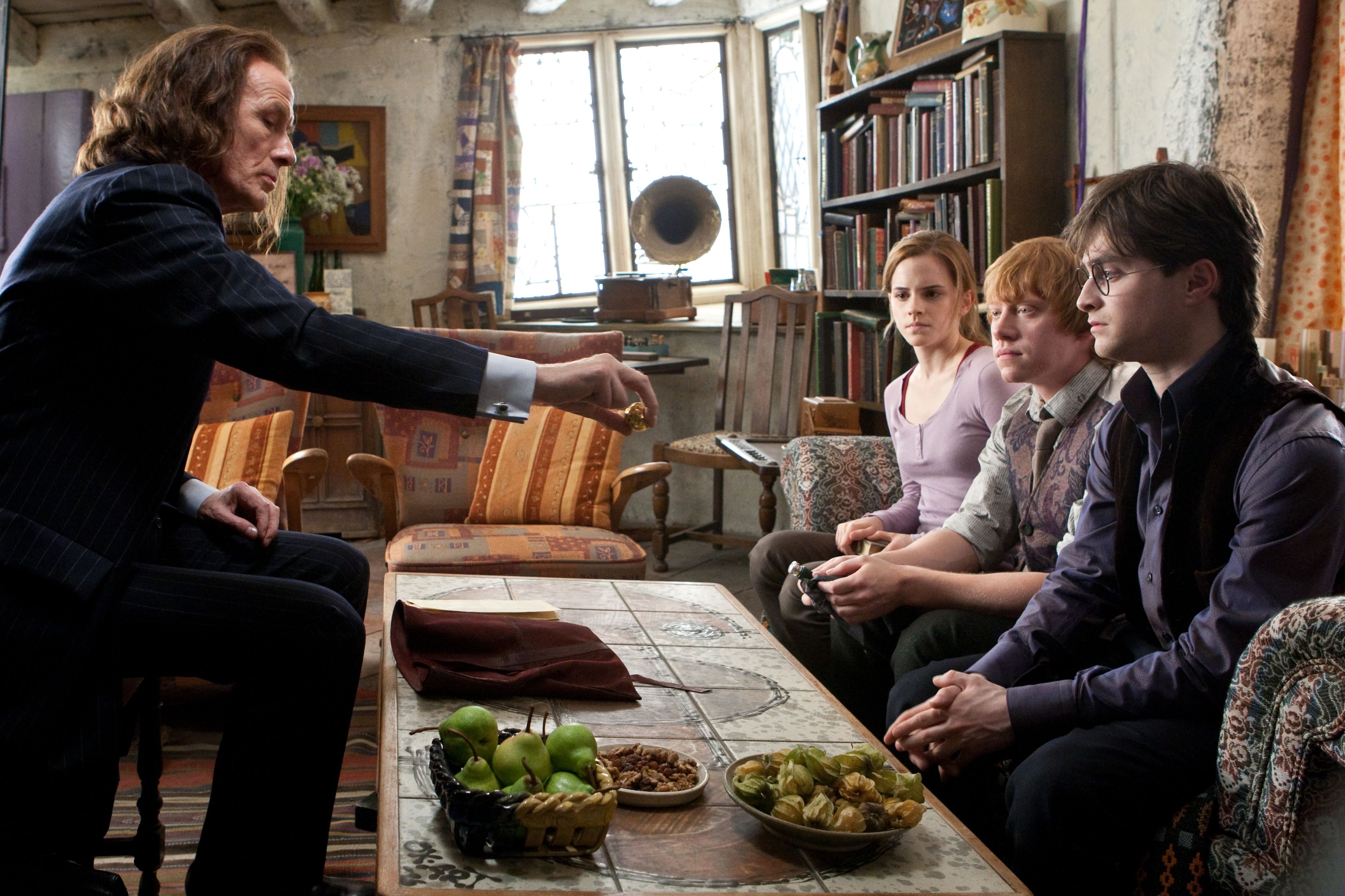 4009x2672 Download Bill Nighy Rufus Scrimgeour Hermione Granger Emma Watson Rupert Grint Ron Weasley Daniel Radcliffe Harry Potter Movie Harry Potter And The Deathly Hallows: Part 1 4k Ultra HD Wallpaperx2672