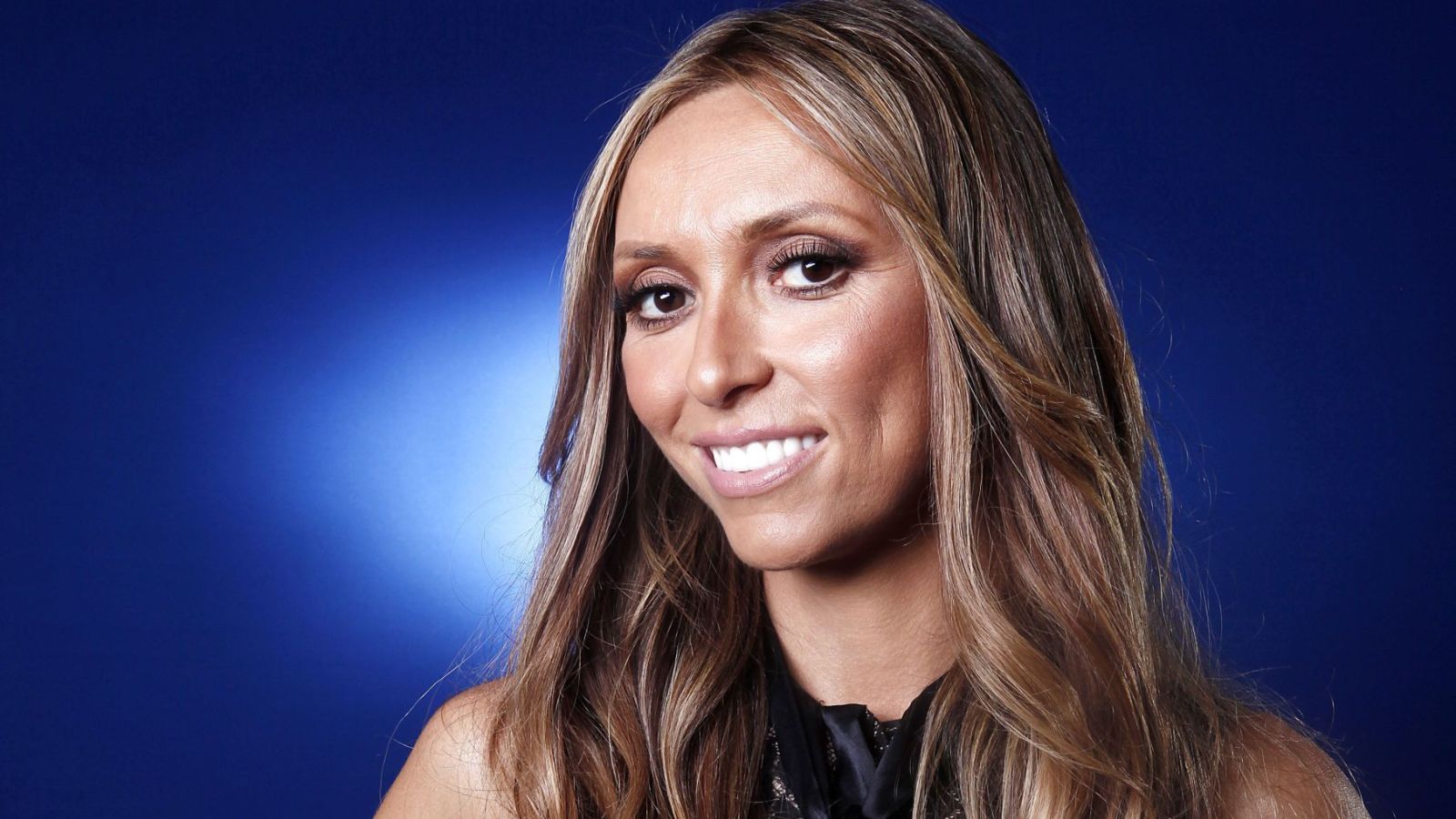 1600x900 Giuliana Rancic: The joy of motherhood