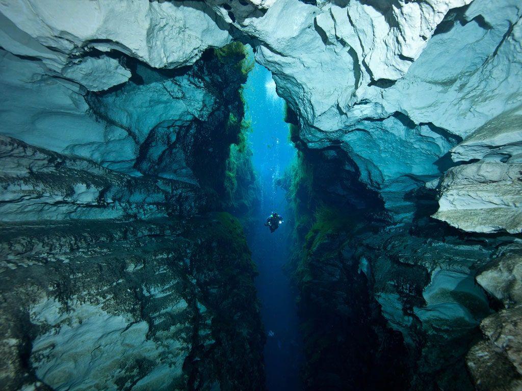 1024x768 Amazing Underwater Caves Where You Can Swim and Scuba Dive. Condé