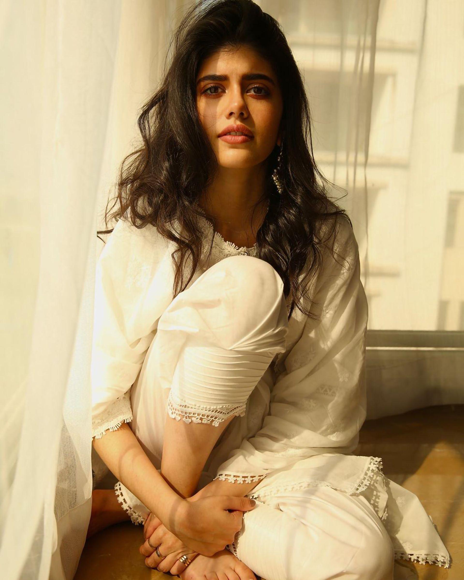 1920x2400 Sanjana Sanghi 2020 Android One Mobile Wallpaper, HD