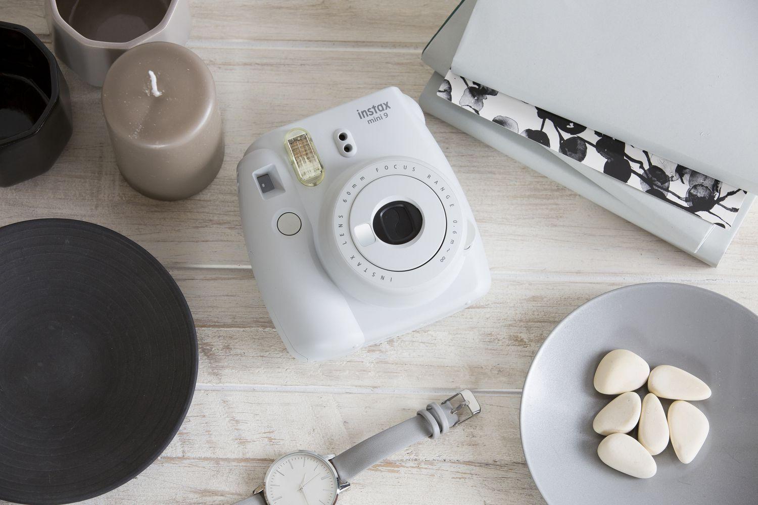 1500x1000 Why Getting A Fujifilm Instax Is Pointless