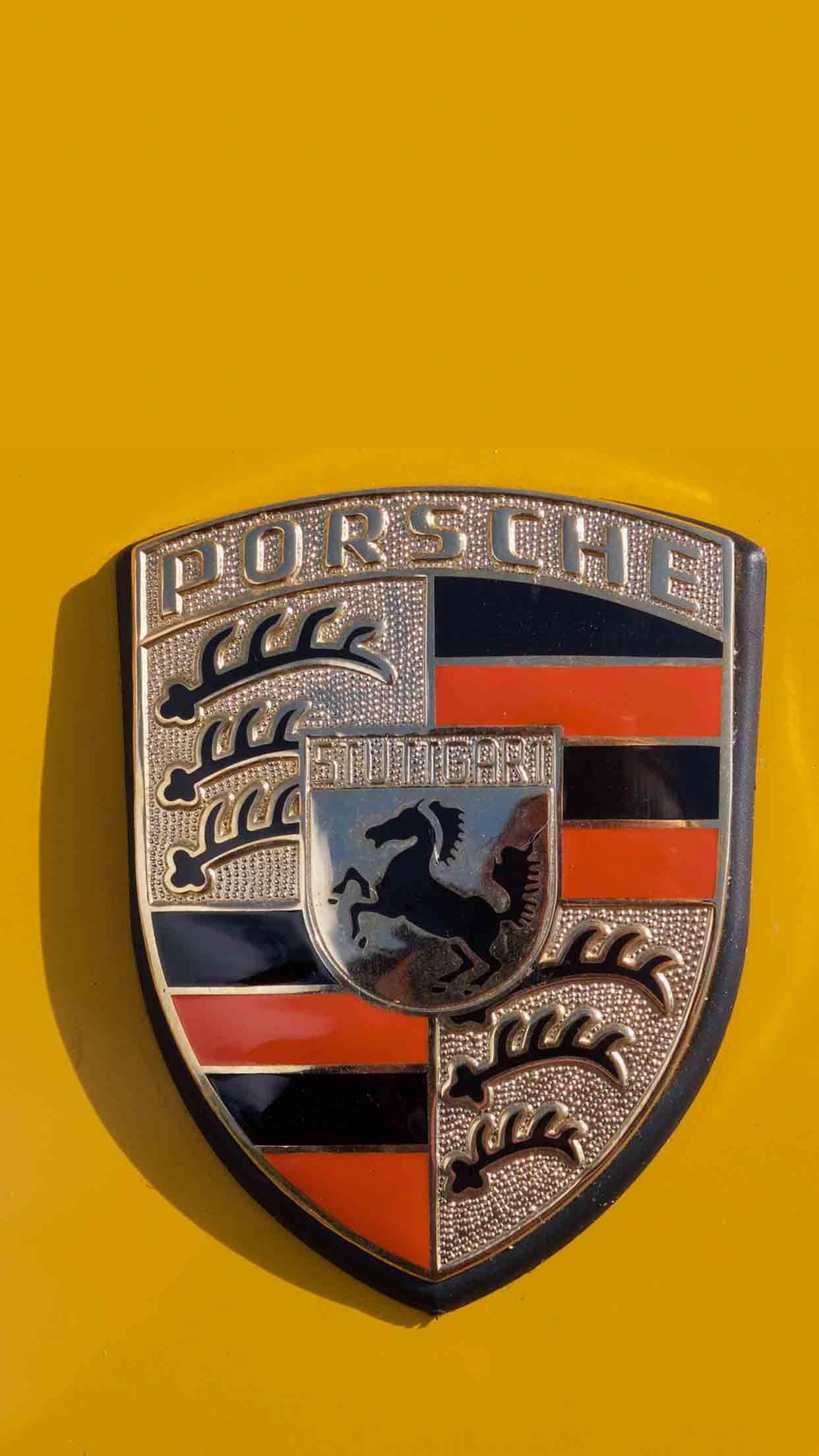 1242x2208 Porsche Wallpaper (Including iPhone Resolution)