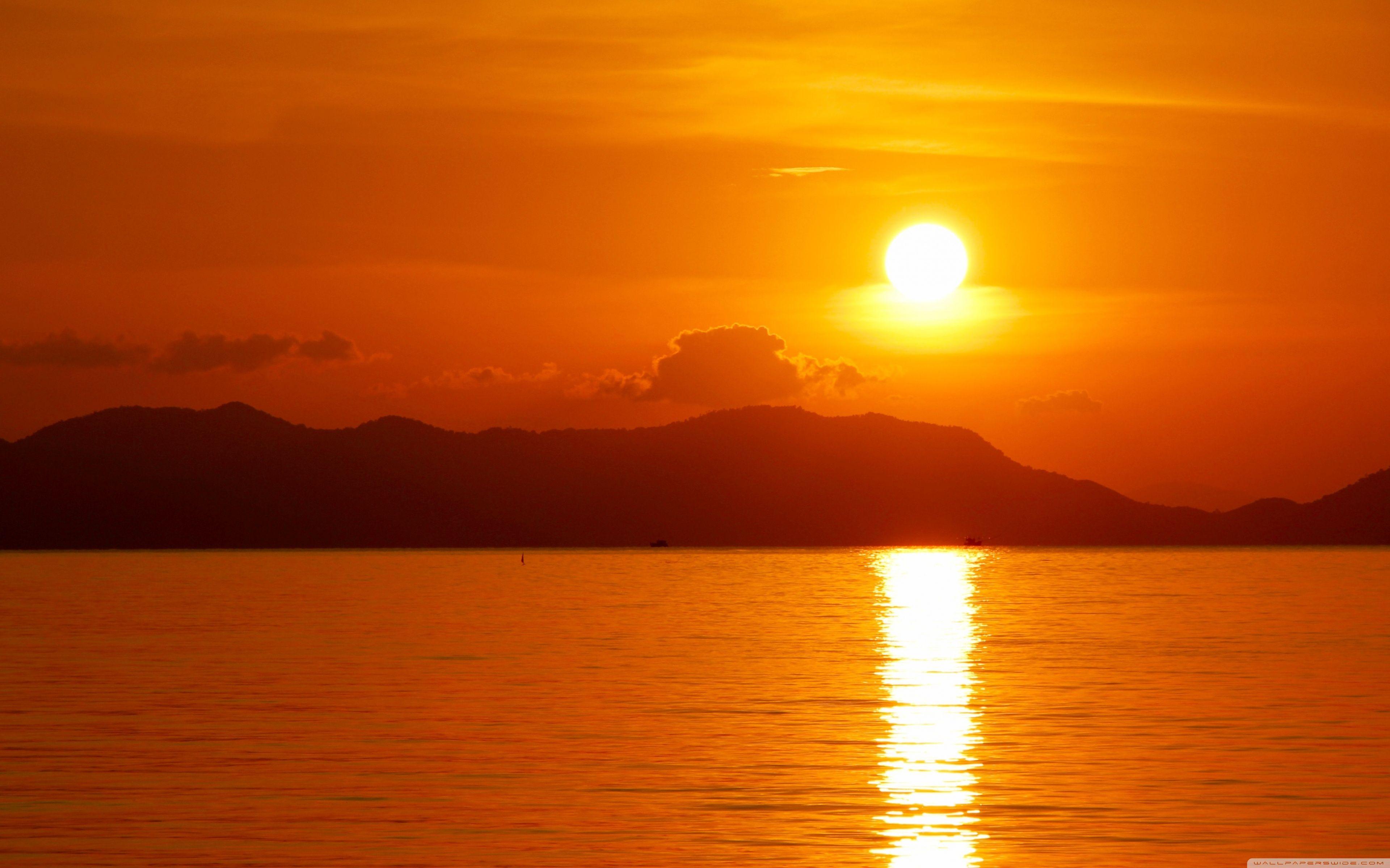 3840x2400 Romantic Sunset Wallpaper