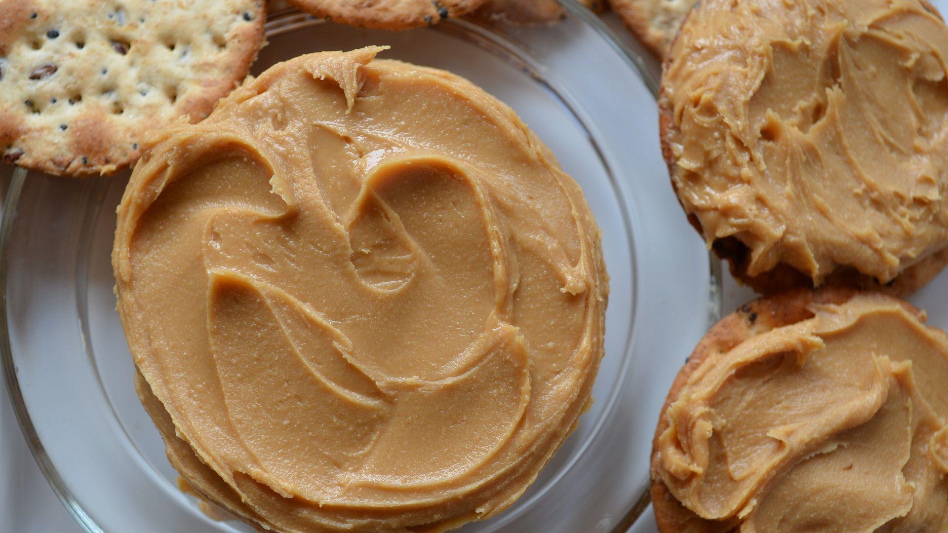 1920x1080 Smooth Peanut Butter With Crackers HD Wallpaper. Background Image