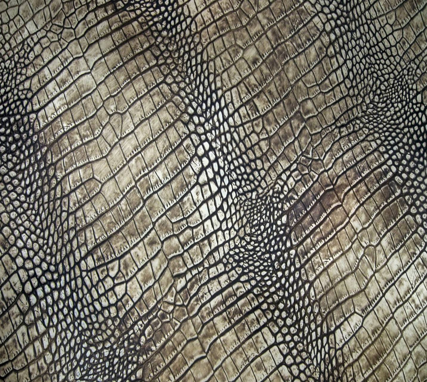 1432x1280 alligator skin wallpaper