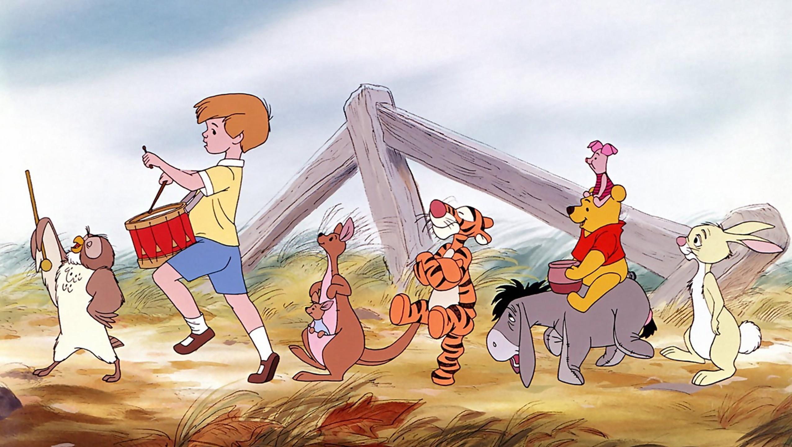 2552x1442 The Many Adventures of Winnie the Pooh (1977) Desktop Wallpaper