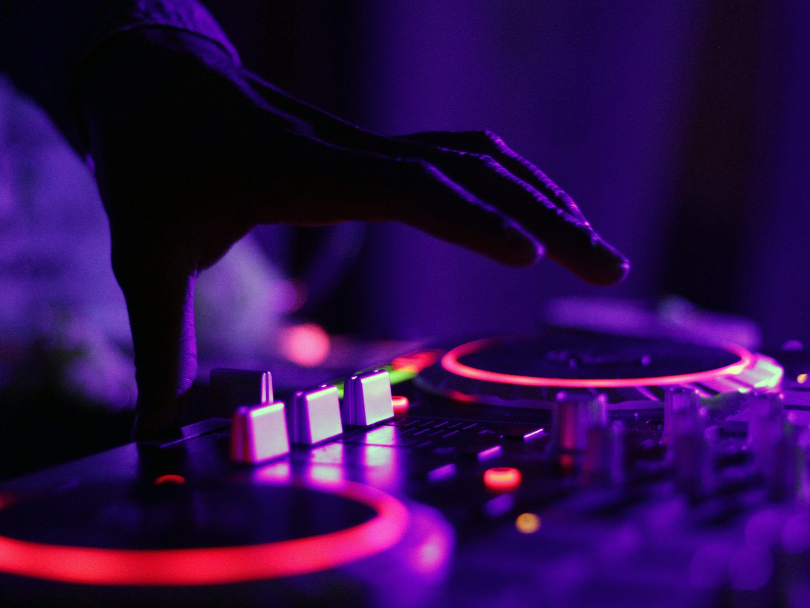 DJ Turntable Wallpapers Top Free DJ Turntable Backgrounds