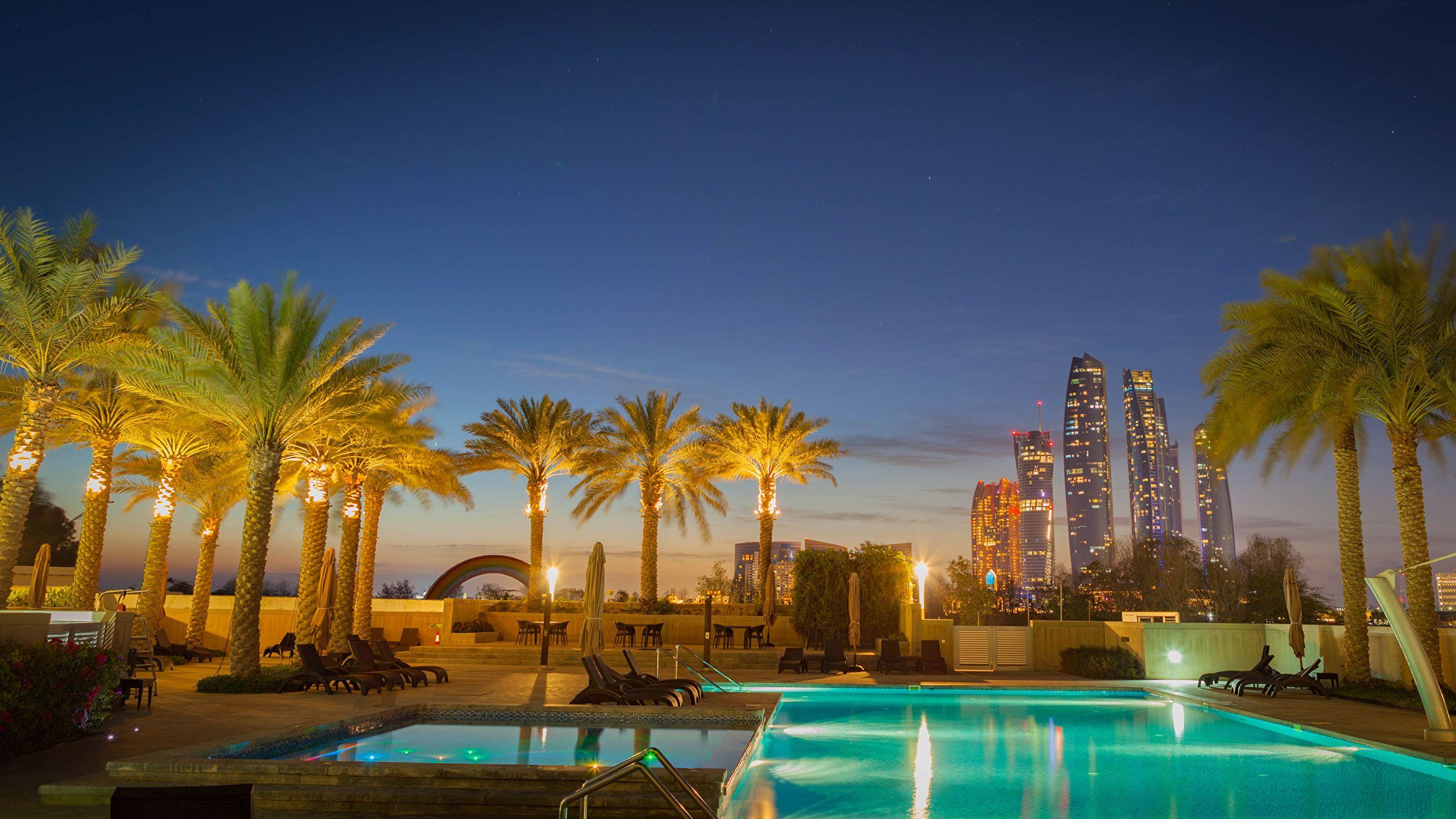 2560x1440 Photos Emirates UAE Resorts Swimming bath Abu Dhabi Palms 2560x1440