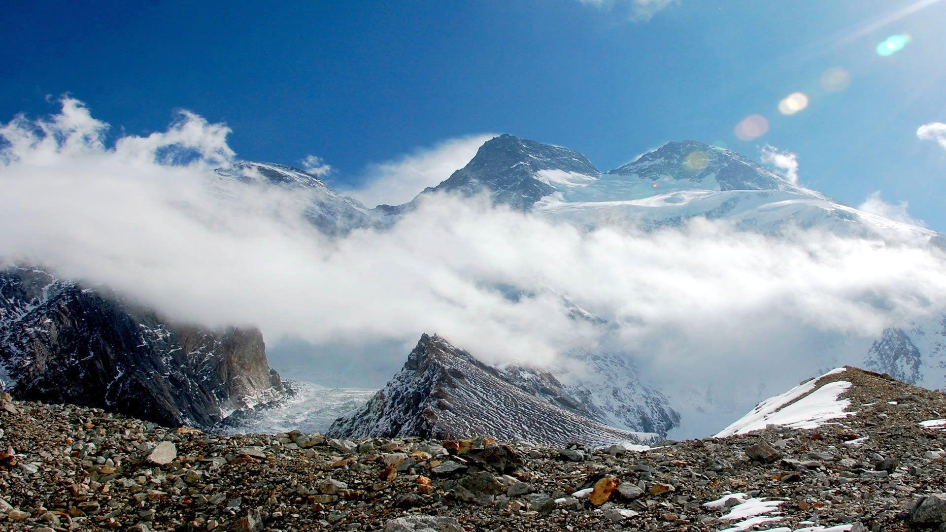 1920x1080 Expeditions in Karakoram Pakistan