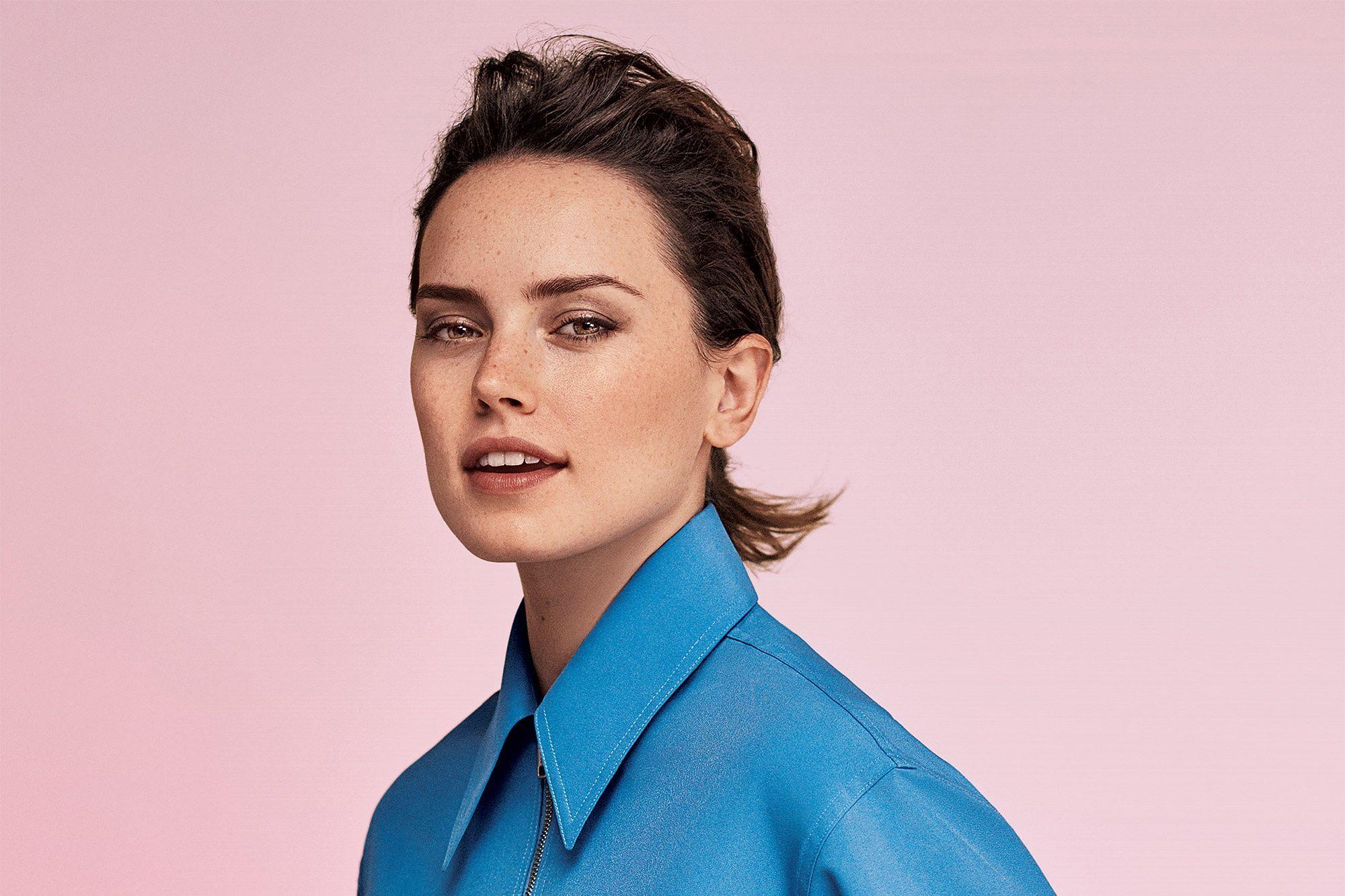 2000x1333 Daisy Ridley Actress Star Wars Rae 1440P Resolution