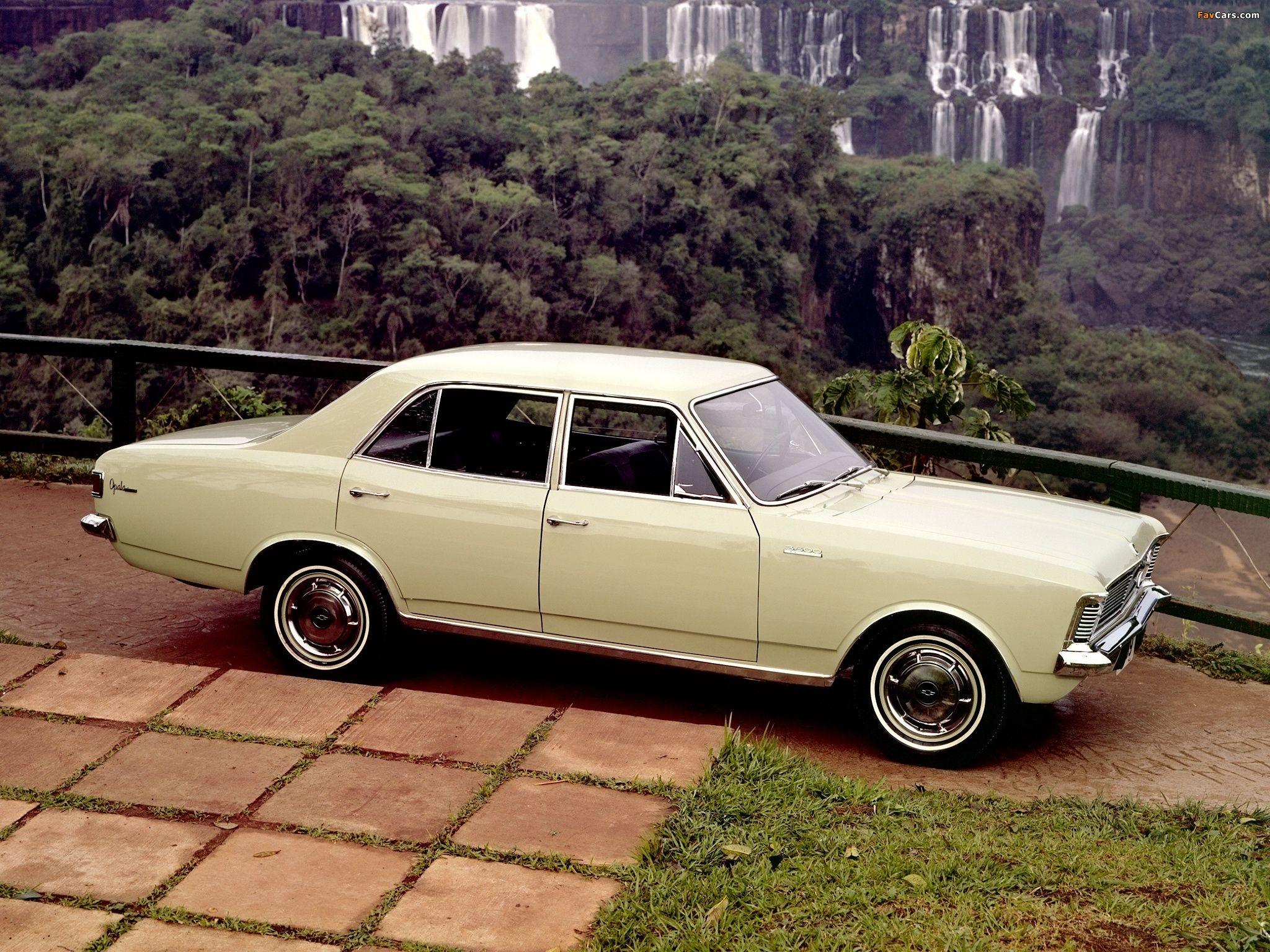 2048x1536 Chevrolet Opala 4 Door 1969–75 Wallpaper (2048x1536)