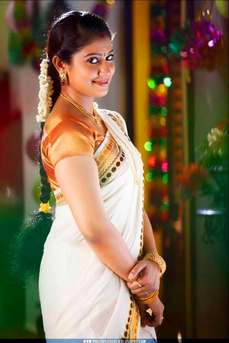 800x1200 MALAYALAM ACTRESS RACHANA IN KERALA SAREE AS A HOMELY ACTRESS