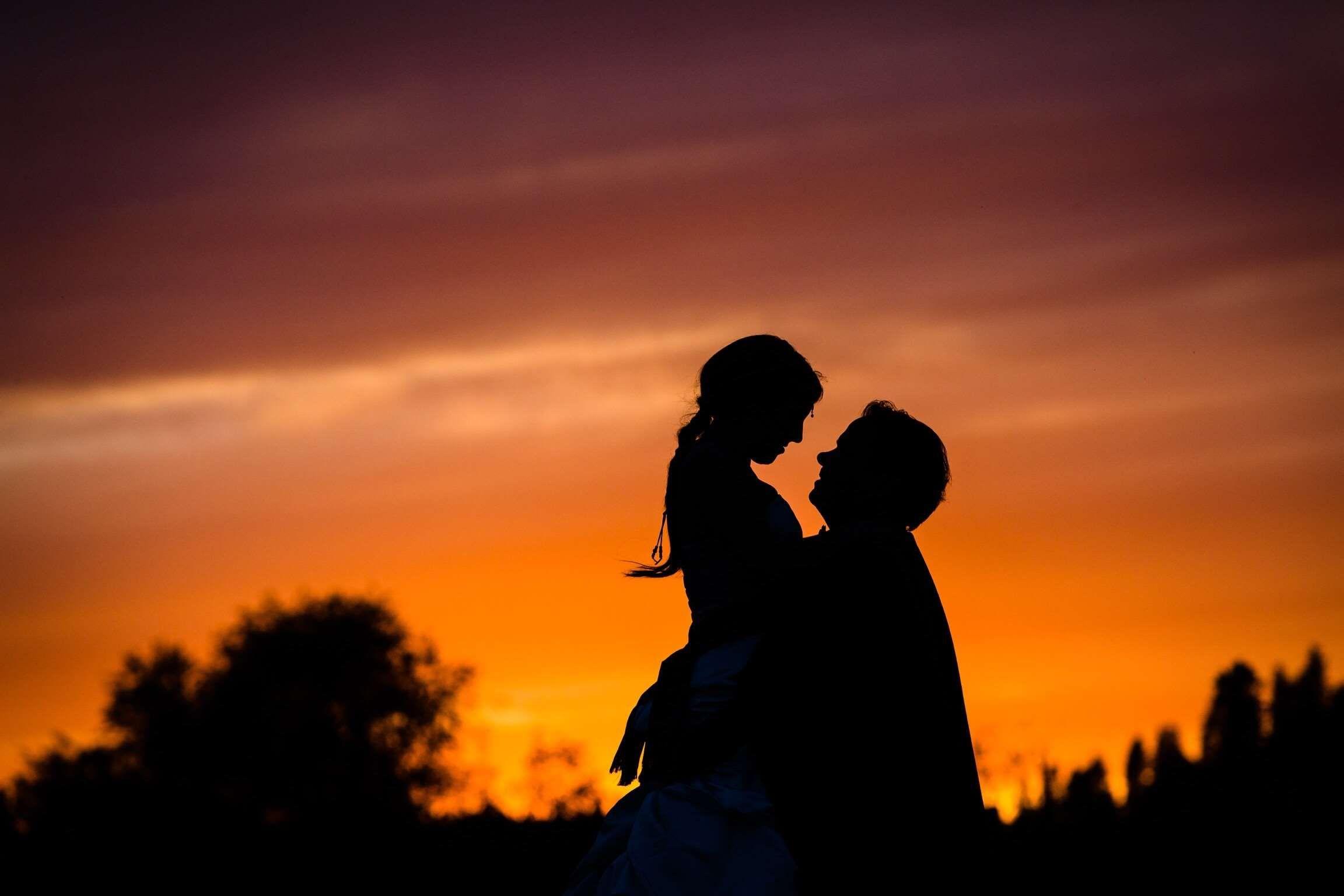 2304x1536 beautifu, celtic, dress, irish, l girl, silhouette, wedding