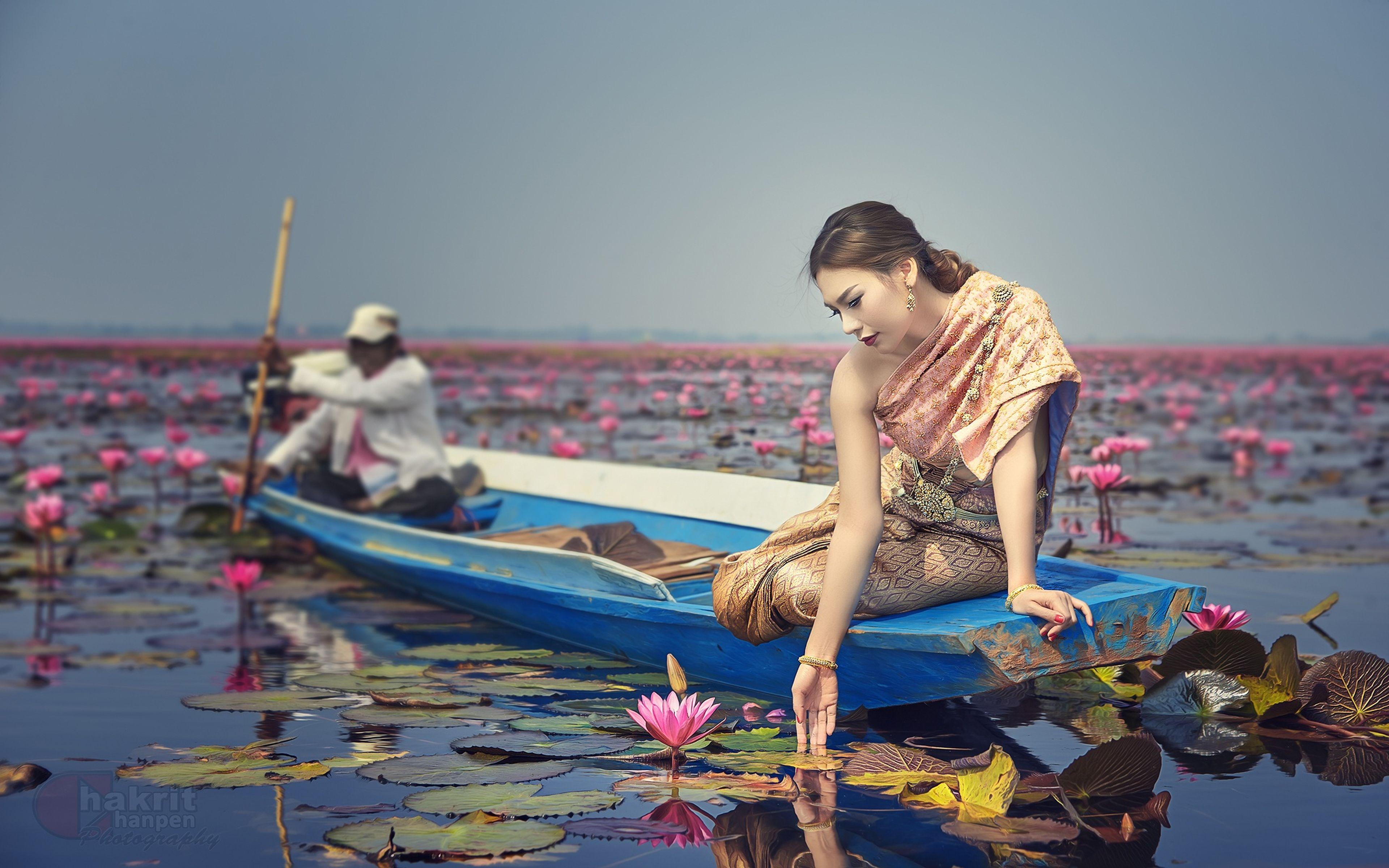 3840x2400 Romantic Walk Boat Lake Lotus Blossoms Girl HD Wallpaper