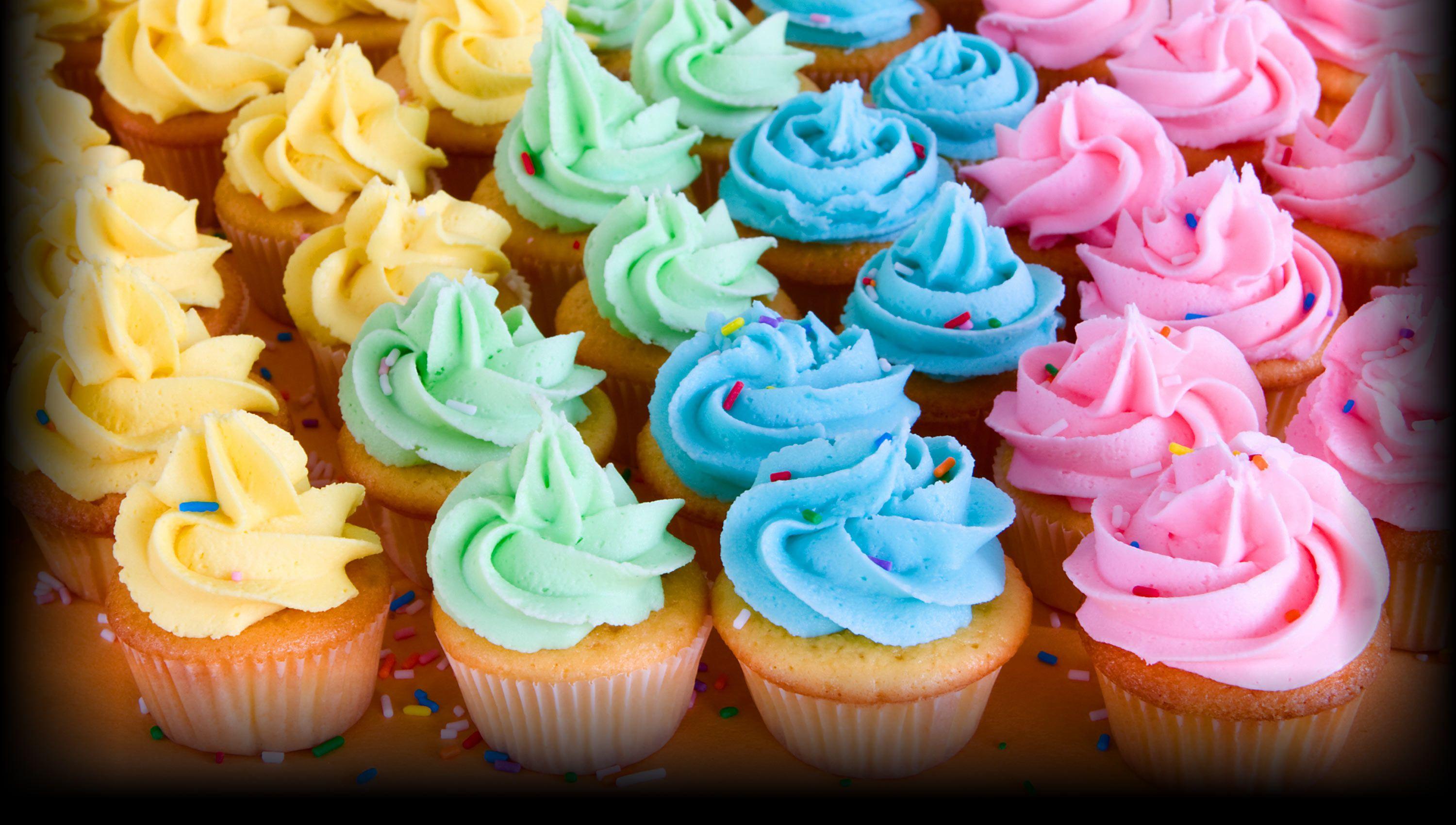3000x1700 Cupcakes Background. Colorful Cupcakes