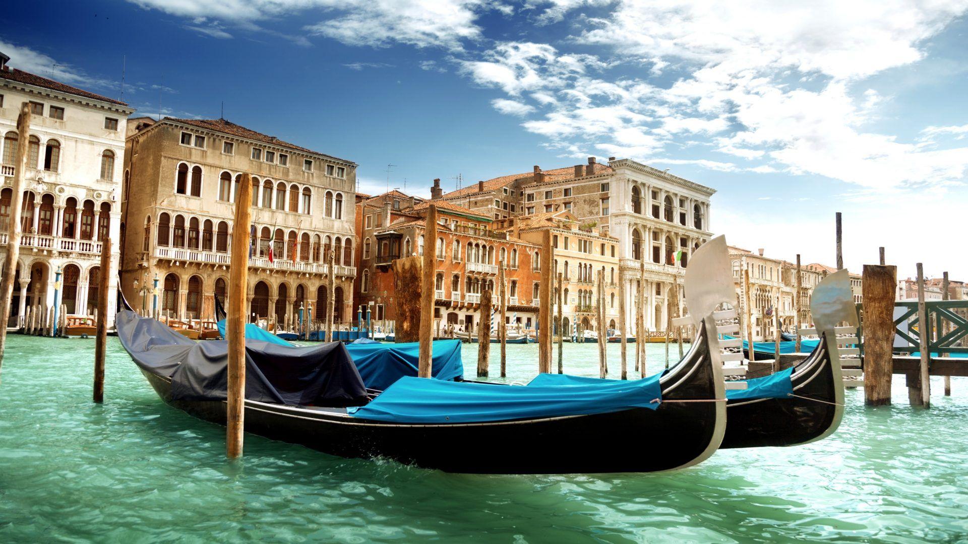 1920x1080 Gondolas Tag wallpaper: Venice Night Cityscape Gondolas Painting