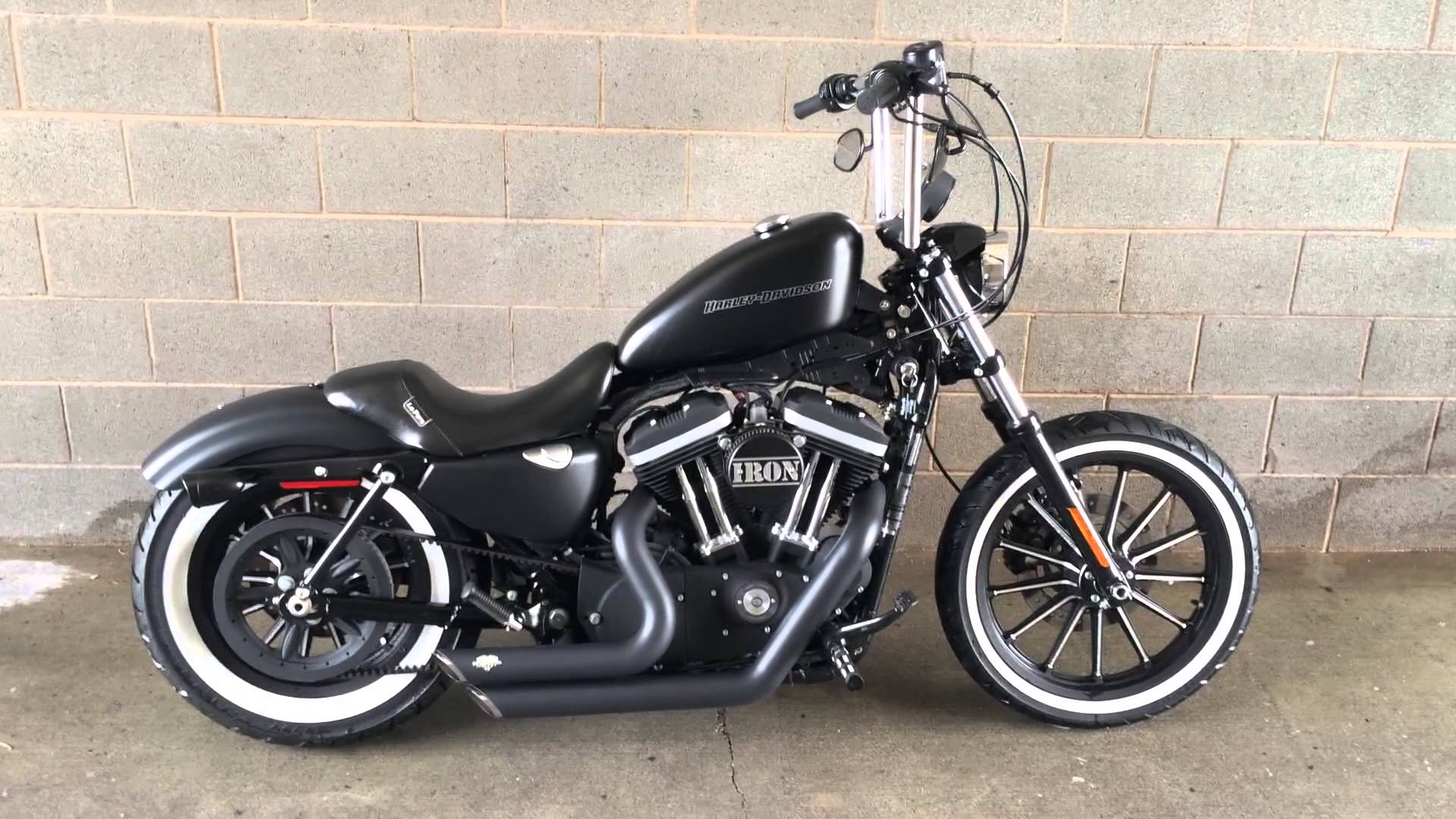 1920x1080 Harley Davidson Sportster Iron 883 Bobber