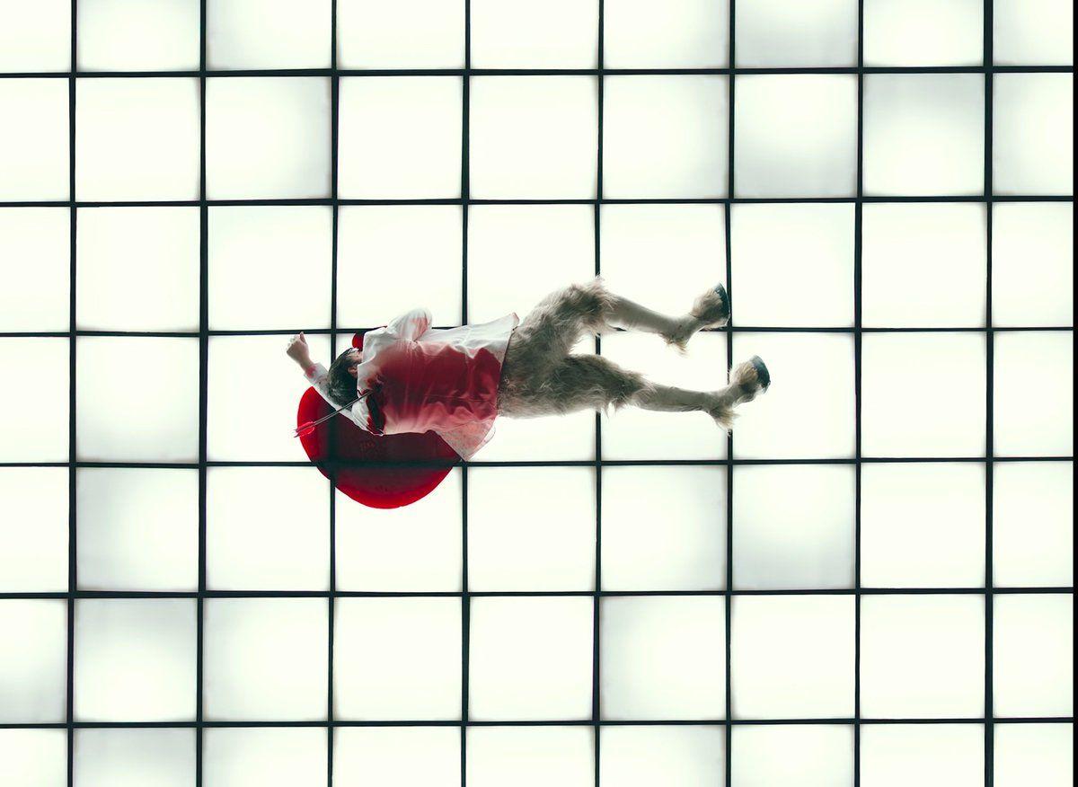 1200x876 ً dancing in the dark director: patrick