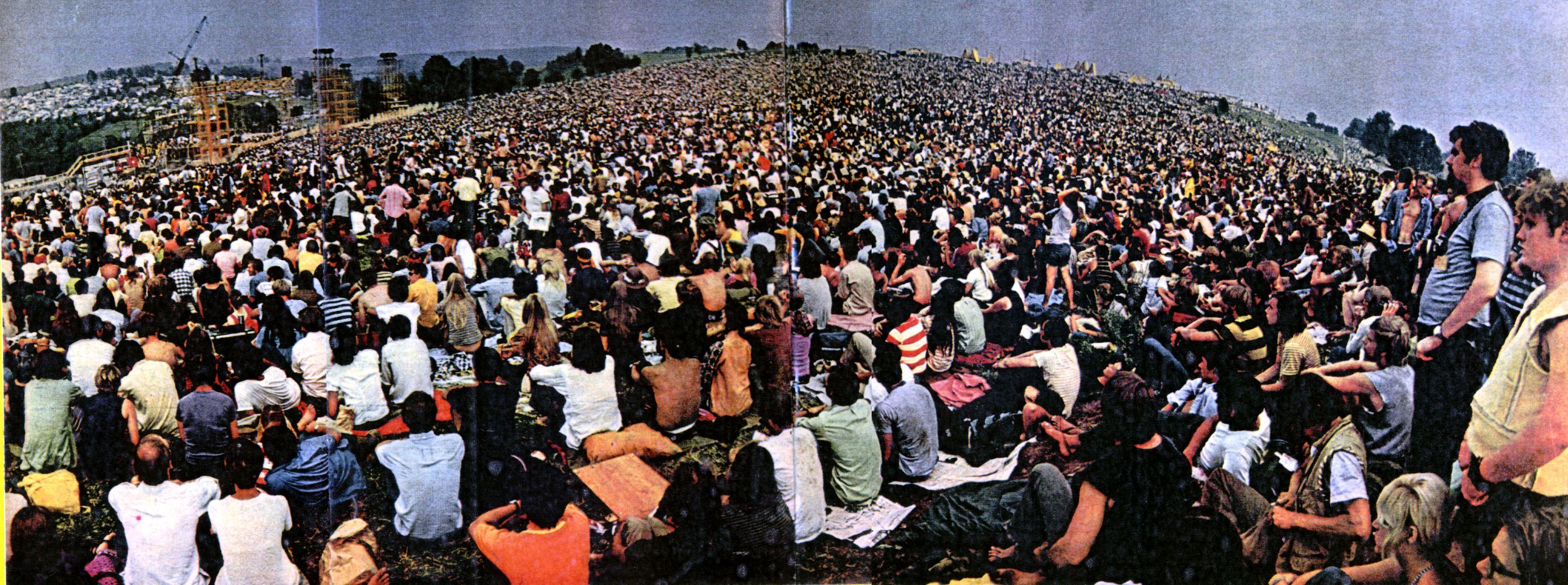 3060x1142 woodstock