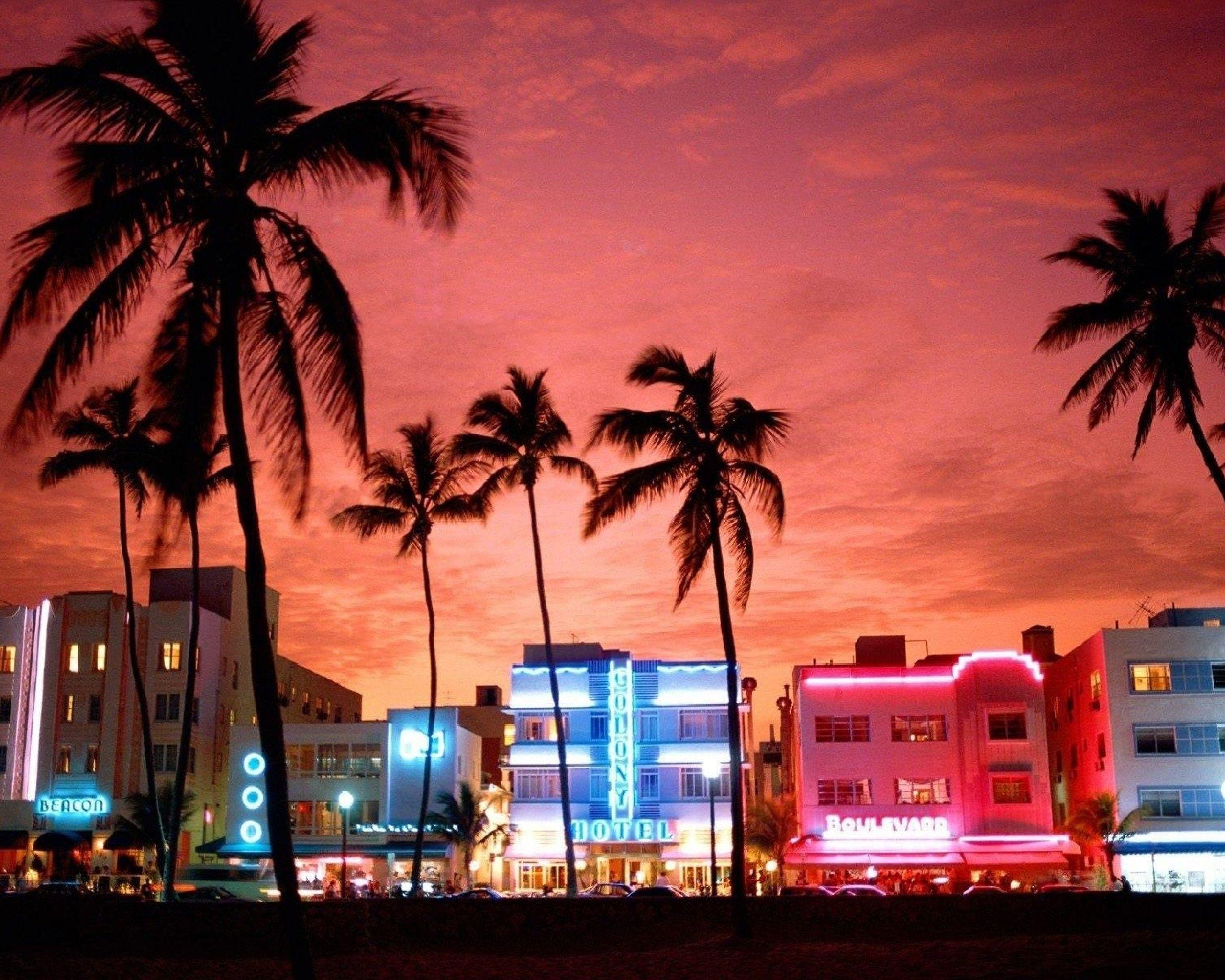 2560x2048 Miami Beach