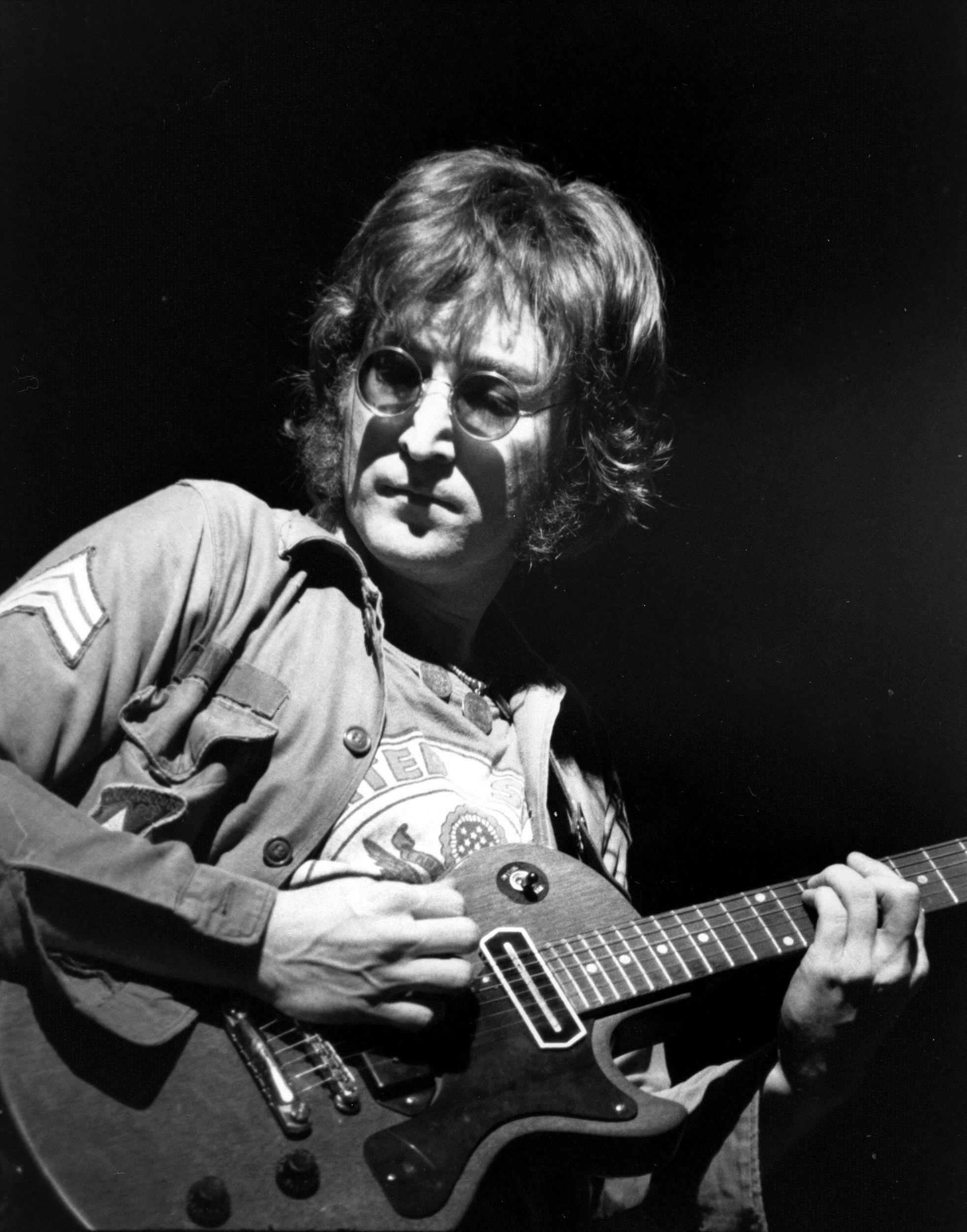 1962x2500 Imagine: Researchers Name New Tarantula Species After John Lennon