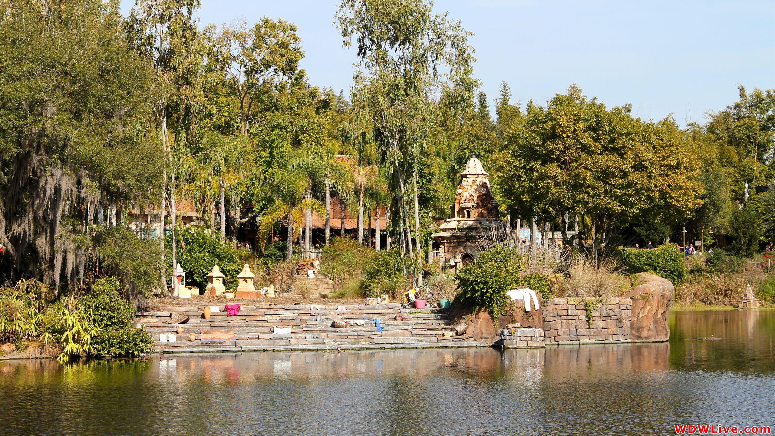 2560x1440 Asia: Some of the great theming in Asia around Expedition Everest