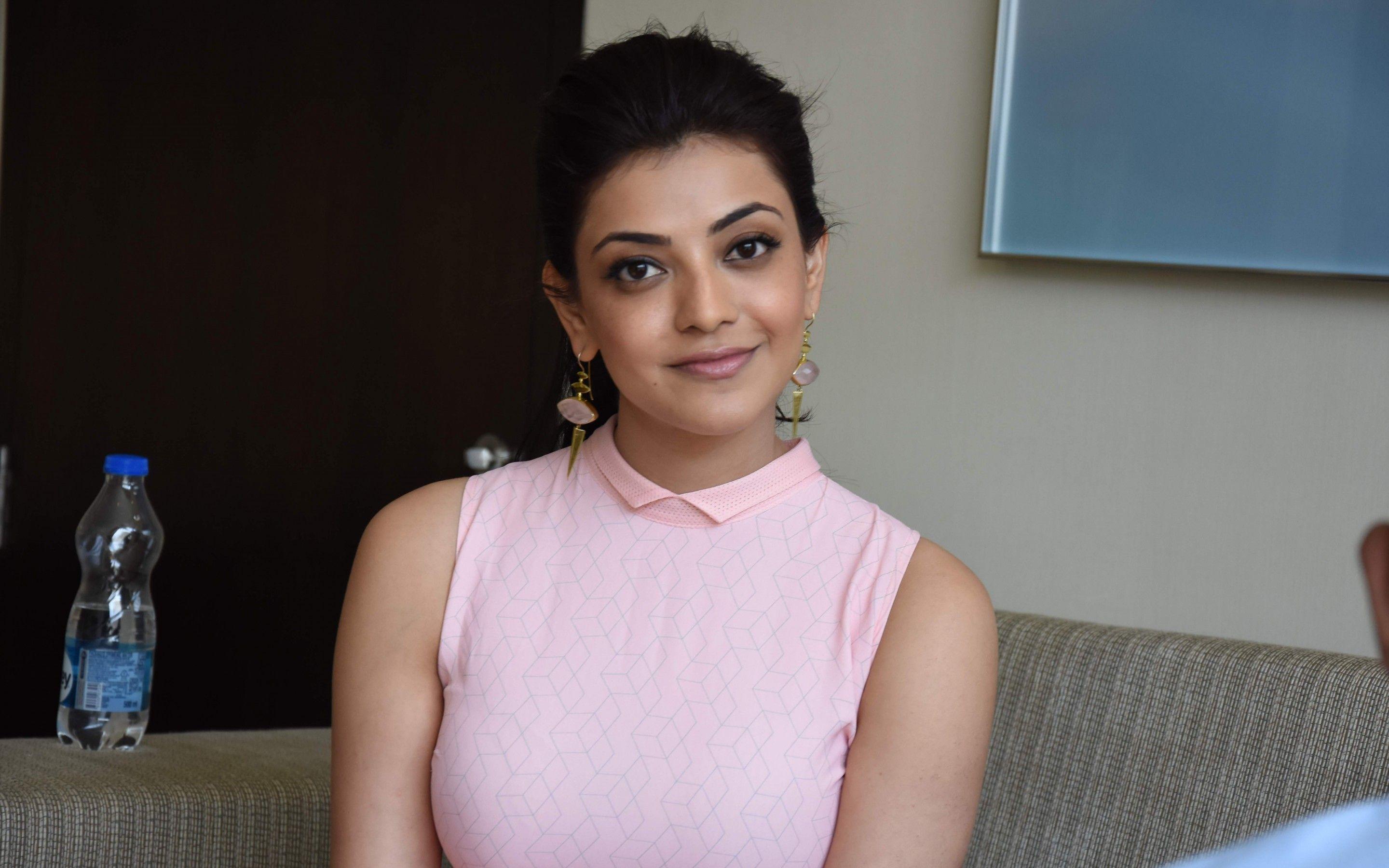 2880x1800 Wallpaper Kajal Agarwal, South India, Tollywood, Kollywood