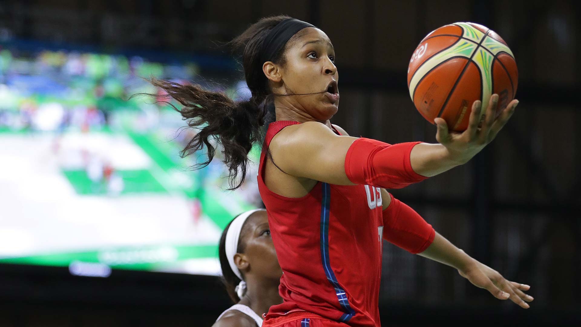1920x1080 U.S. deals Canada their first loss in women's hoops