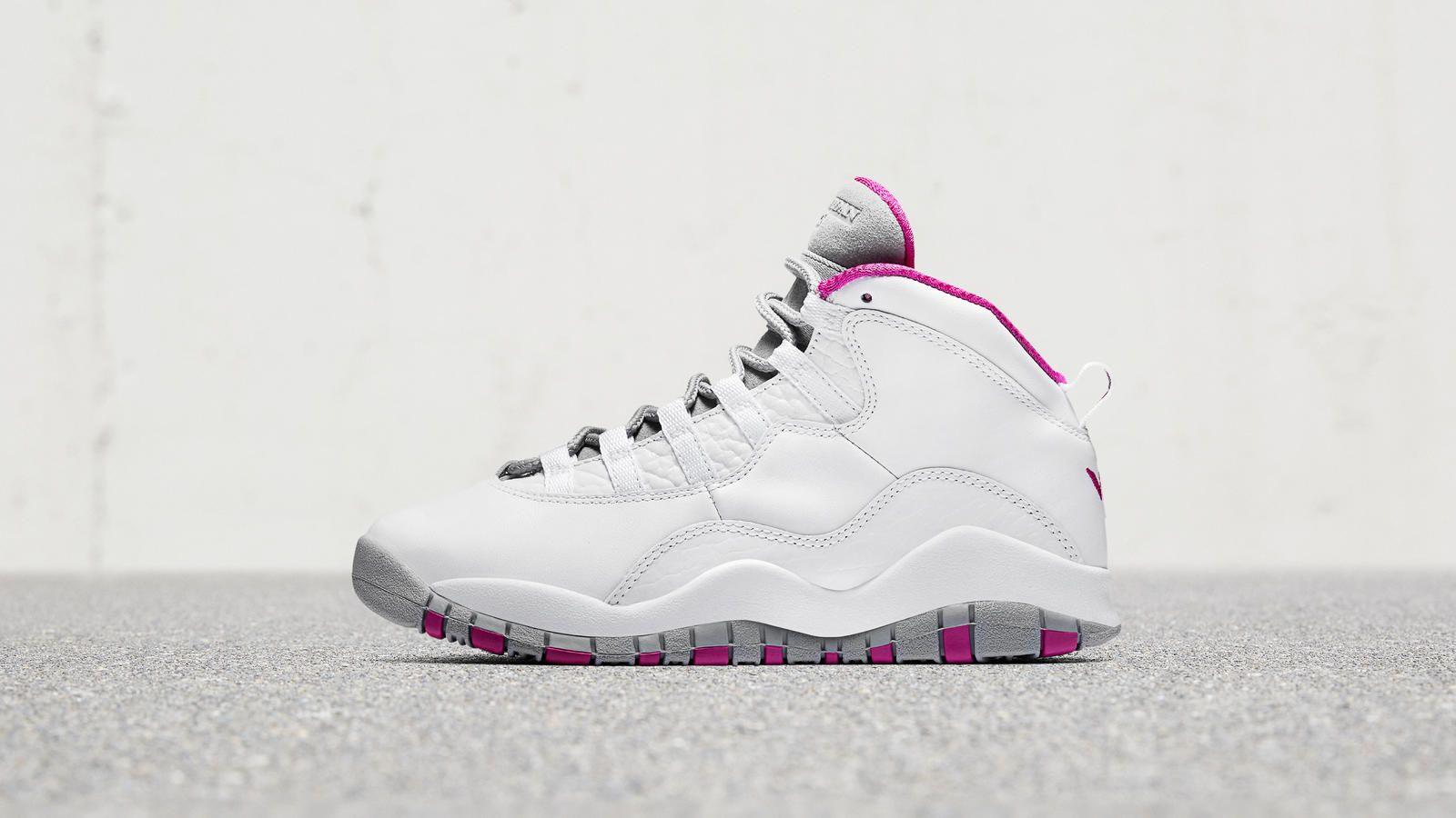 1600x900 Air Jordan X Maya Moore