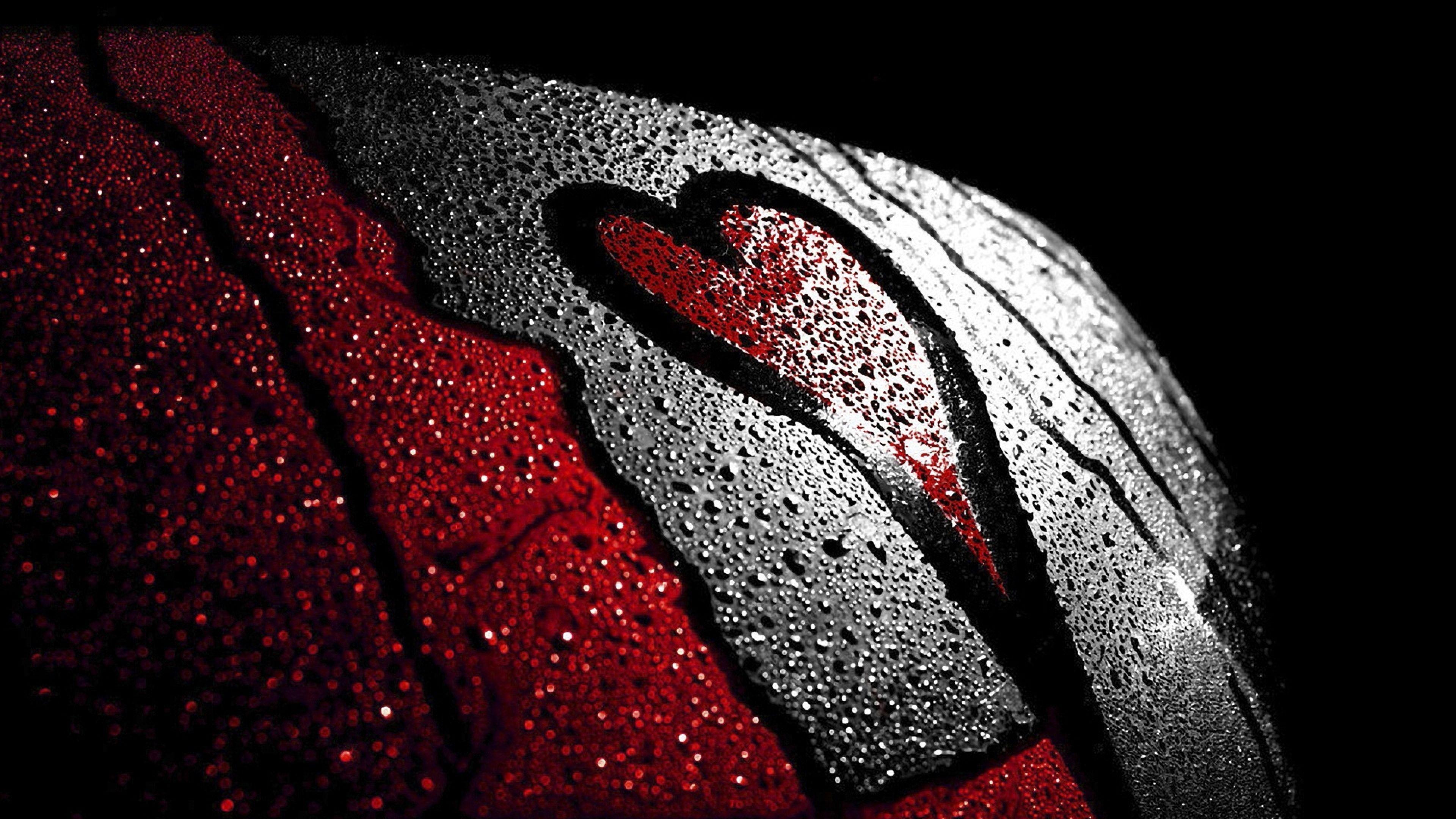3840x2160 Black Wallpaper