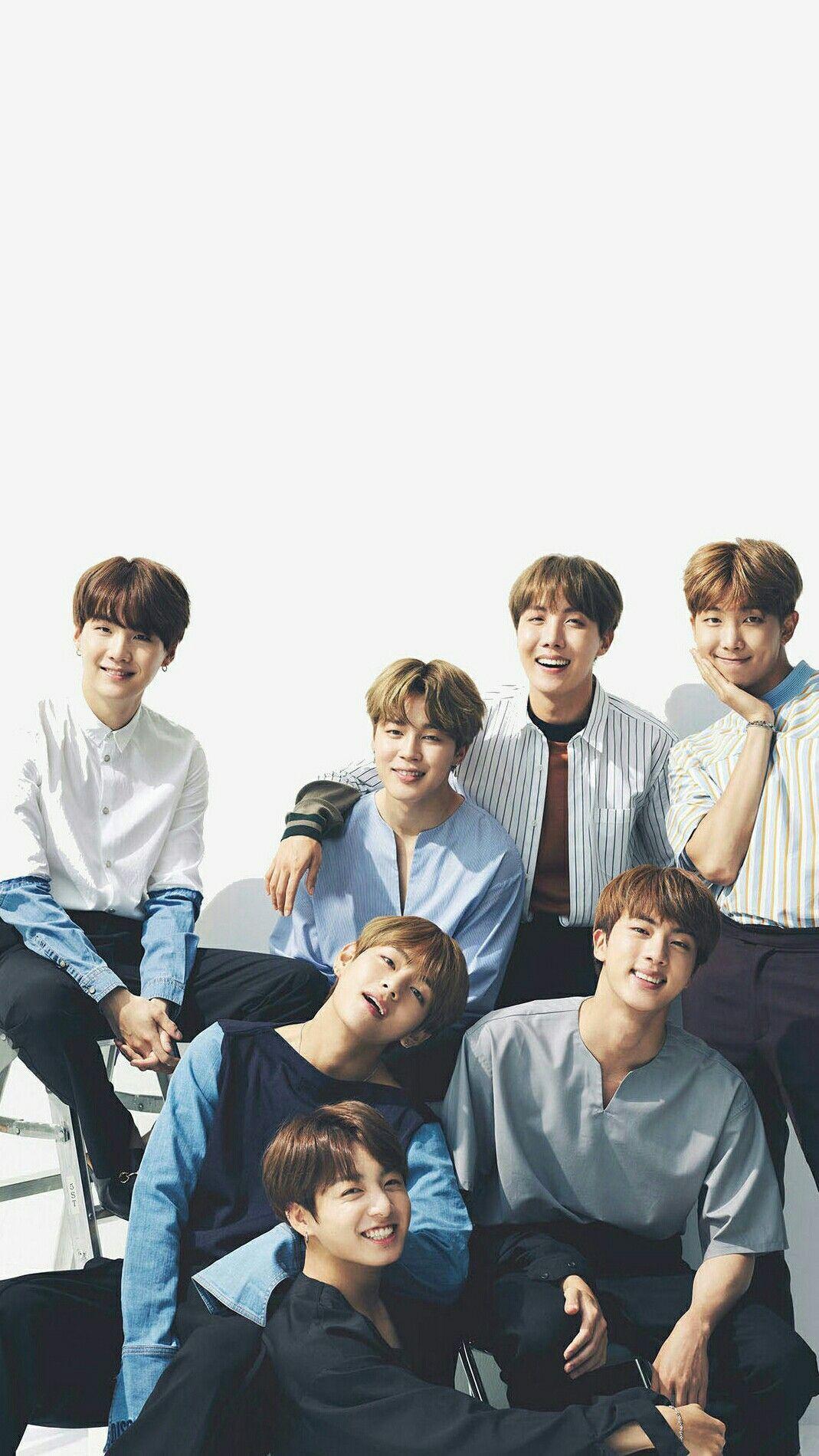 1069x1900 BTS Wallpaper