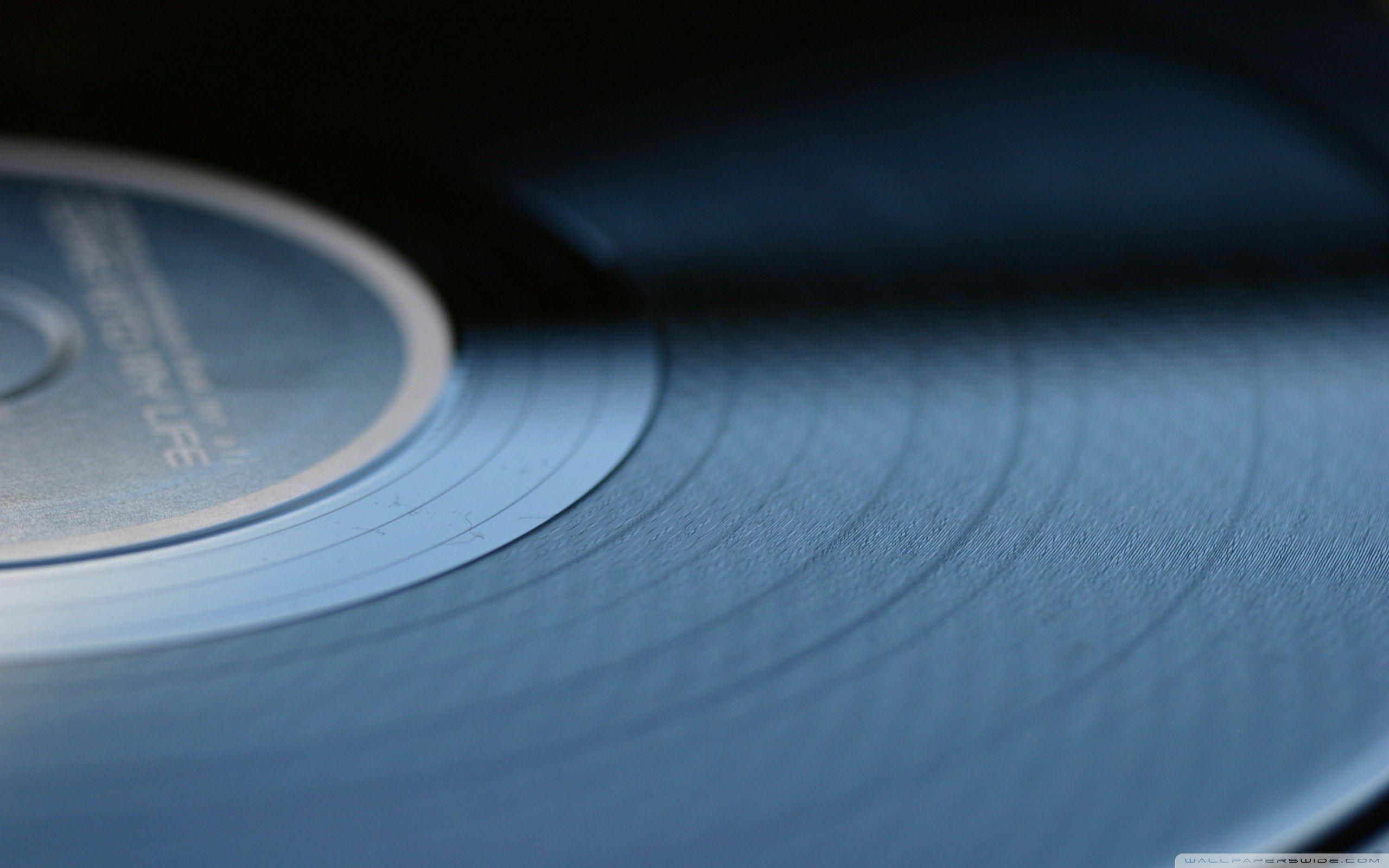 2560x1600 Record Wallpaper