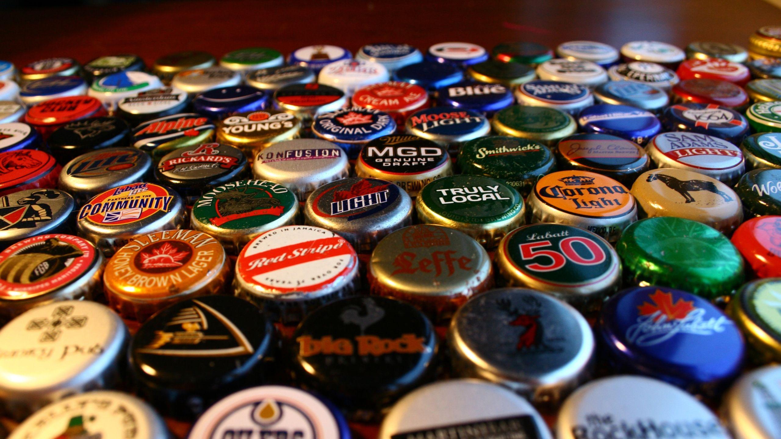 2560x1440 Caps HD Wallpaper and Background Image