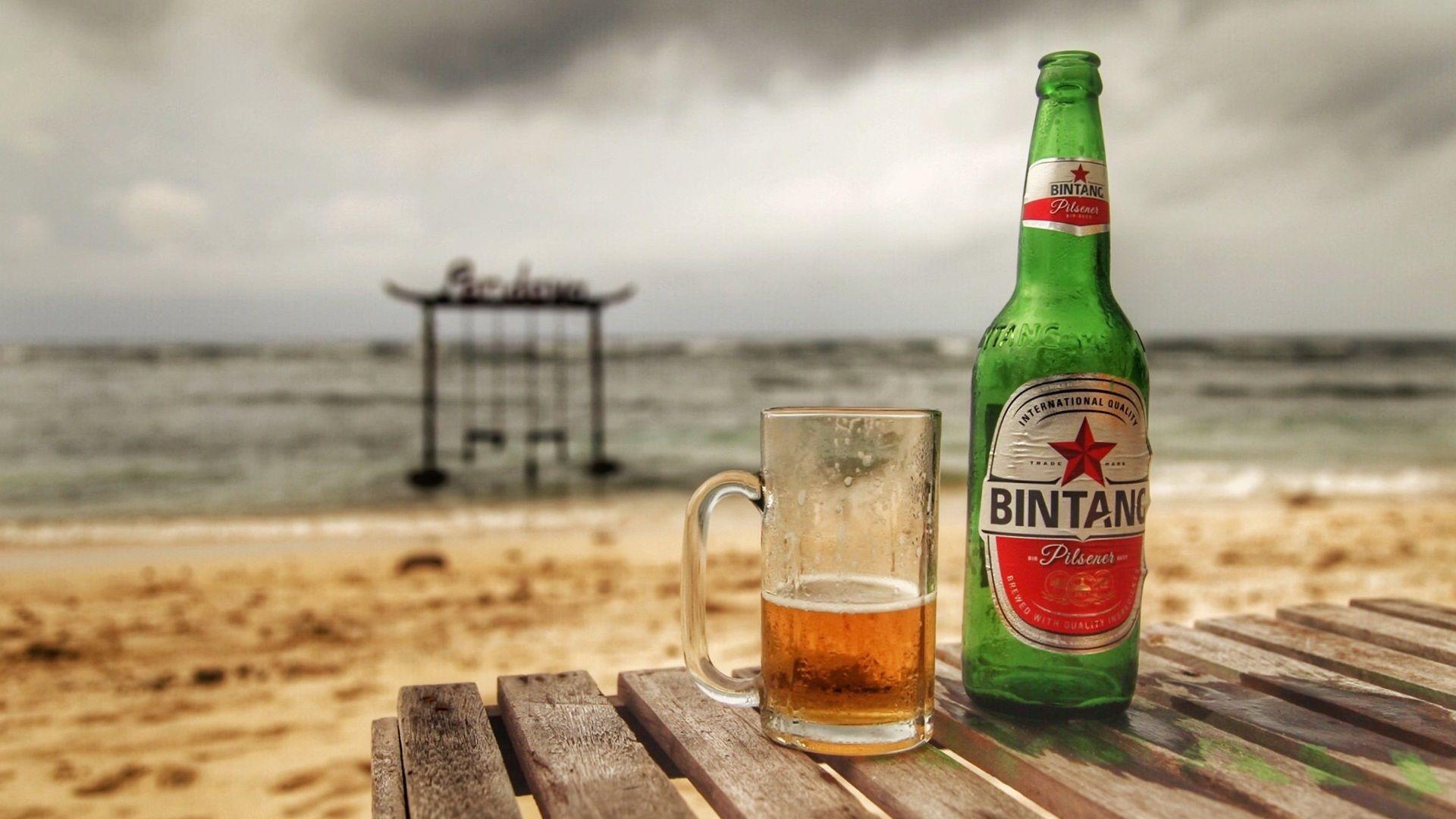 1920x1080 Wallpaper Summer drinks, beer, bottle, cup, beach 1920x1200 HD Picture, Image