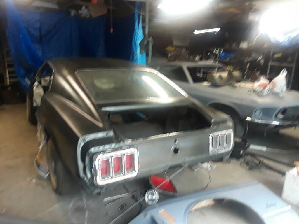 1024x1024 Ford Mustang 1970