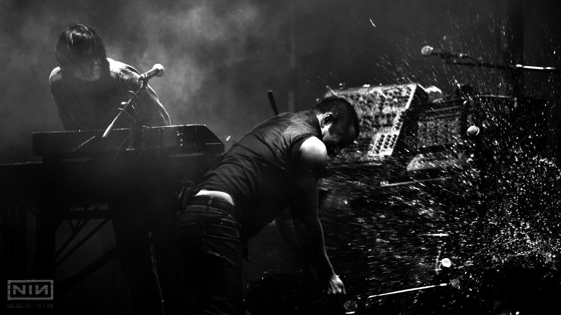 Nine Inch Nails Wallpapers - Top Free Nine Inch Nails Backgrounds ...