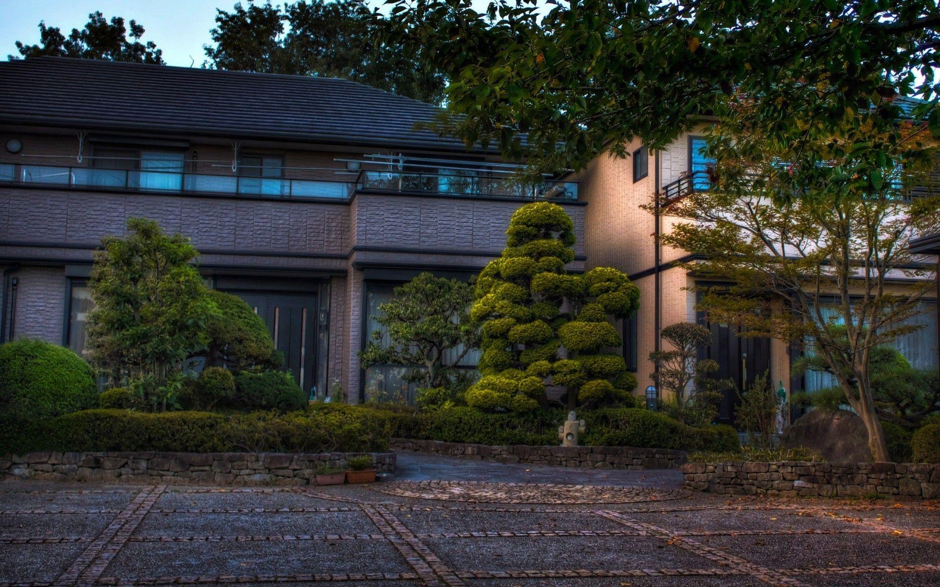 1920x1200 Big Japanese House
