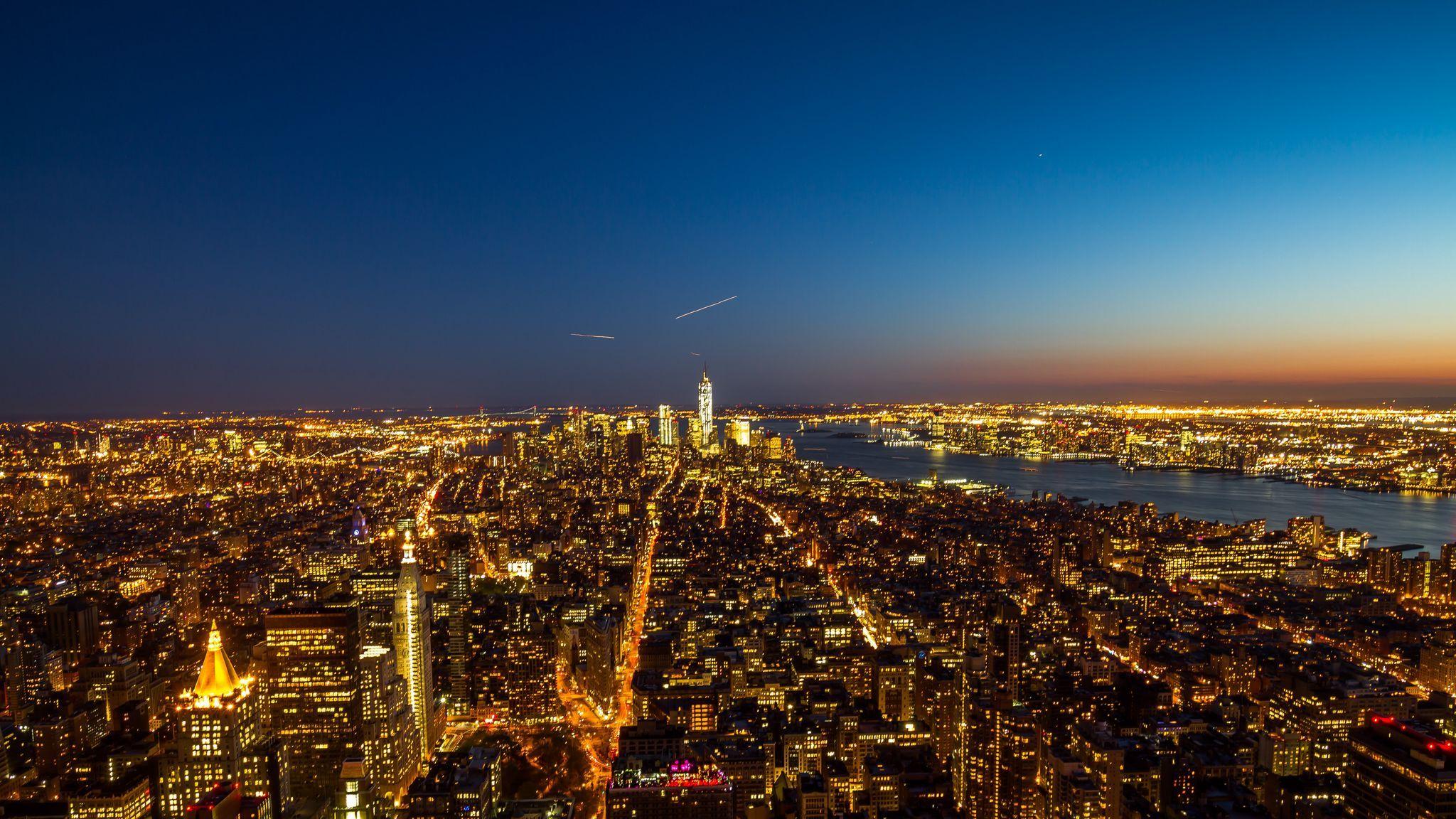 2048x1152 Download wallpaper 2048x1152 new york, usa, night city, top view
